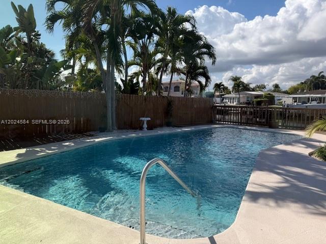 411 SE 6th Ave Pompano Beach, FL 33060