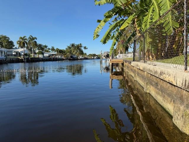 411 SE 6th Ave Pompano Beach, FL 33060