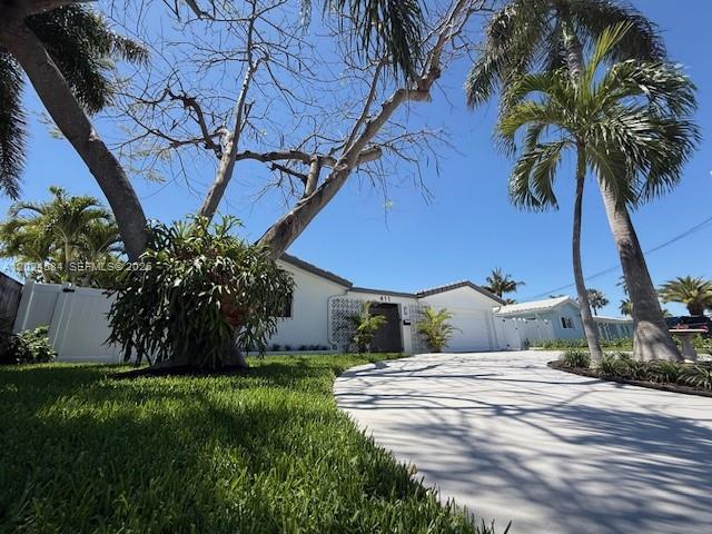 411 SE 6th Ave Pompano Beach, FL 33060