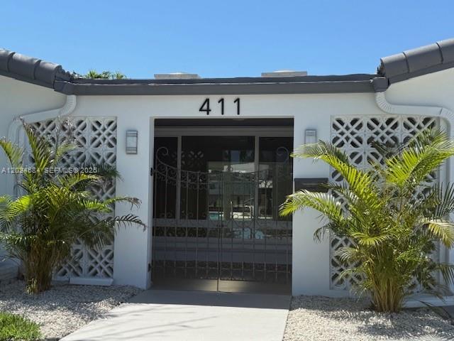 411 SE 6th Ave Pompano Beach, FL 33060