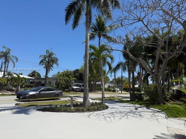 411 SE 6th Ave Pompano Beach, FL 33060