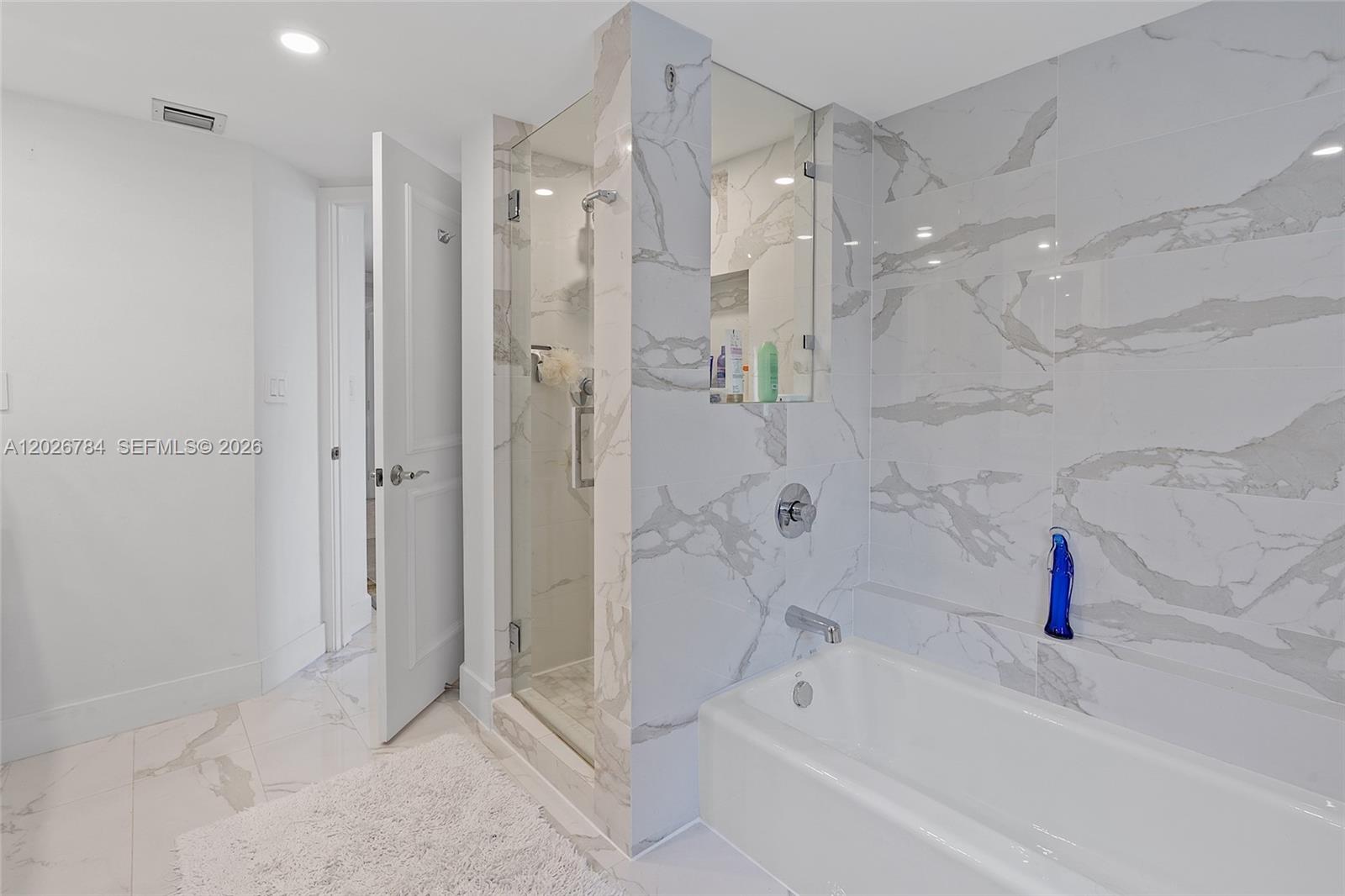 151 SE 15th Rd #601 Miami, FL 33129
