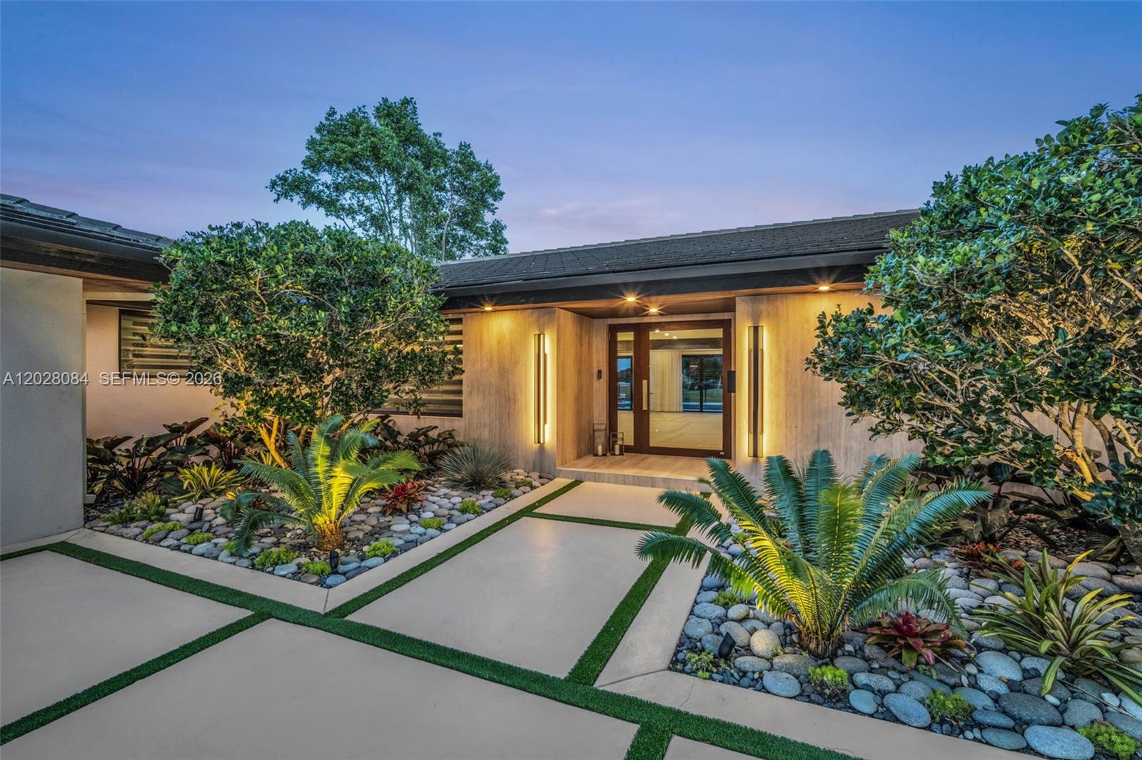 4220 Casper Ct Hollywood, FL 33021