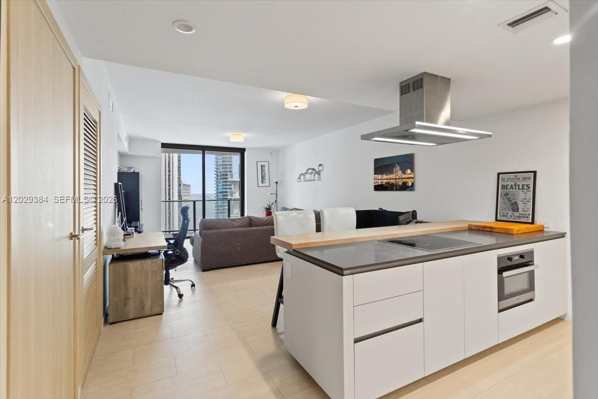 image Brickell Flatiron0
