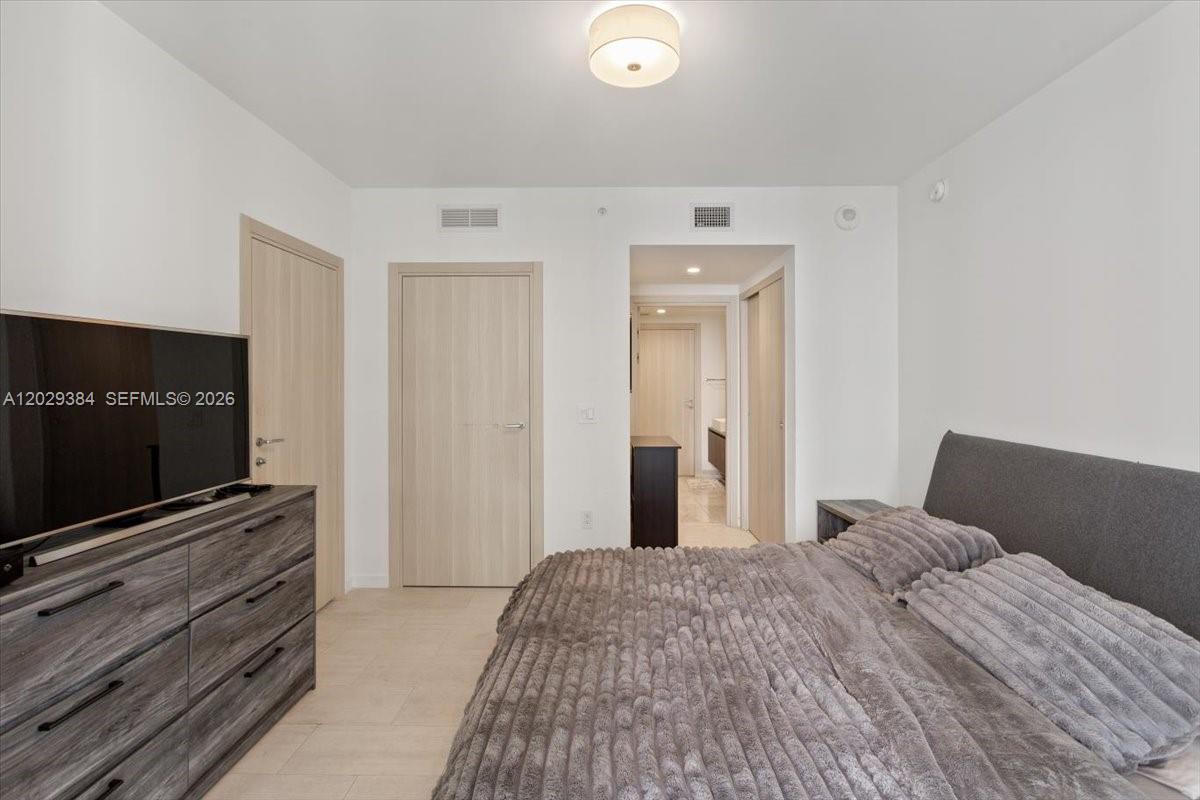 image Brickell Flatiron9