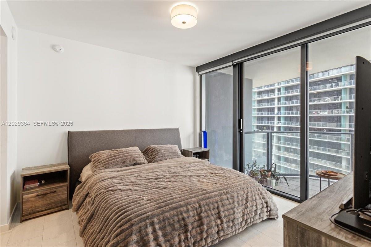image Brickell Flatiron6
