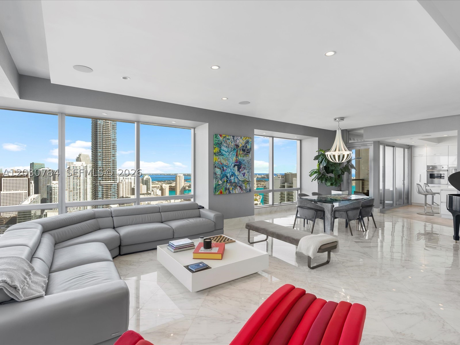 image Four Seasons Residences Miami0