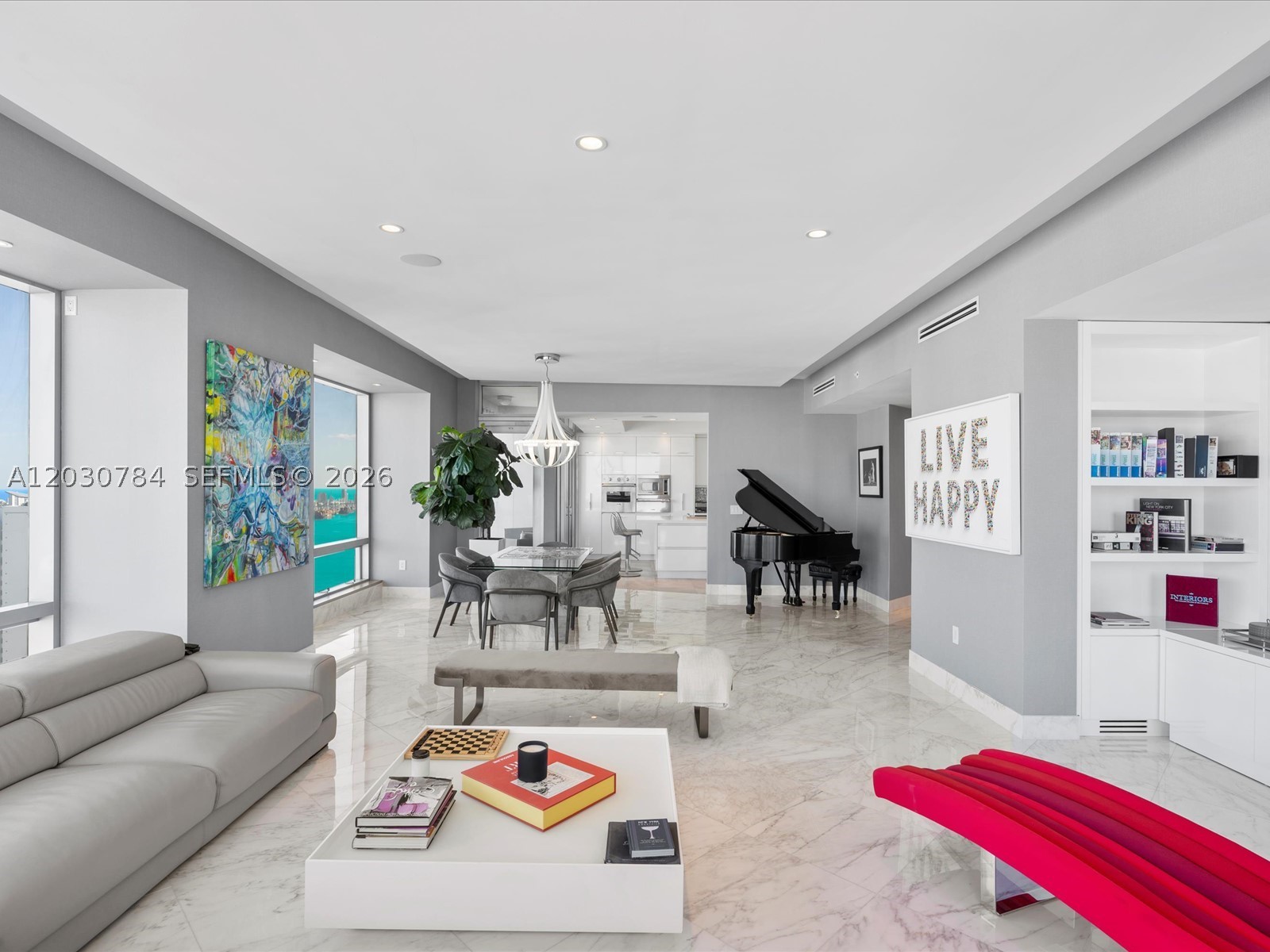 image Four Seasons Residences Miami3