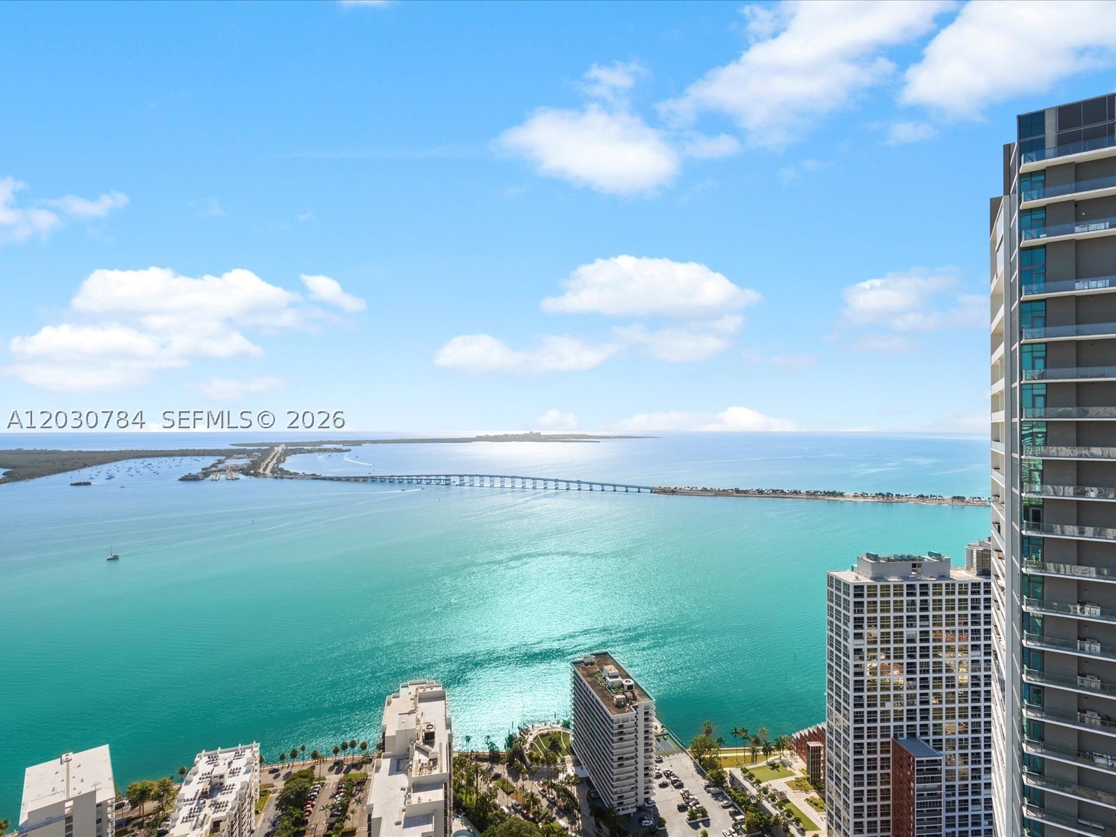 image Four Seasons Residences Miami62
