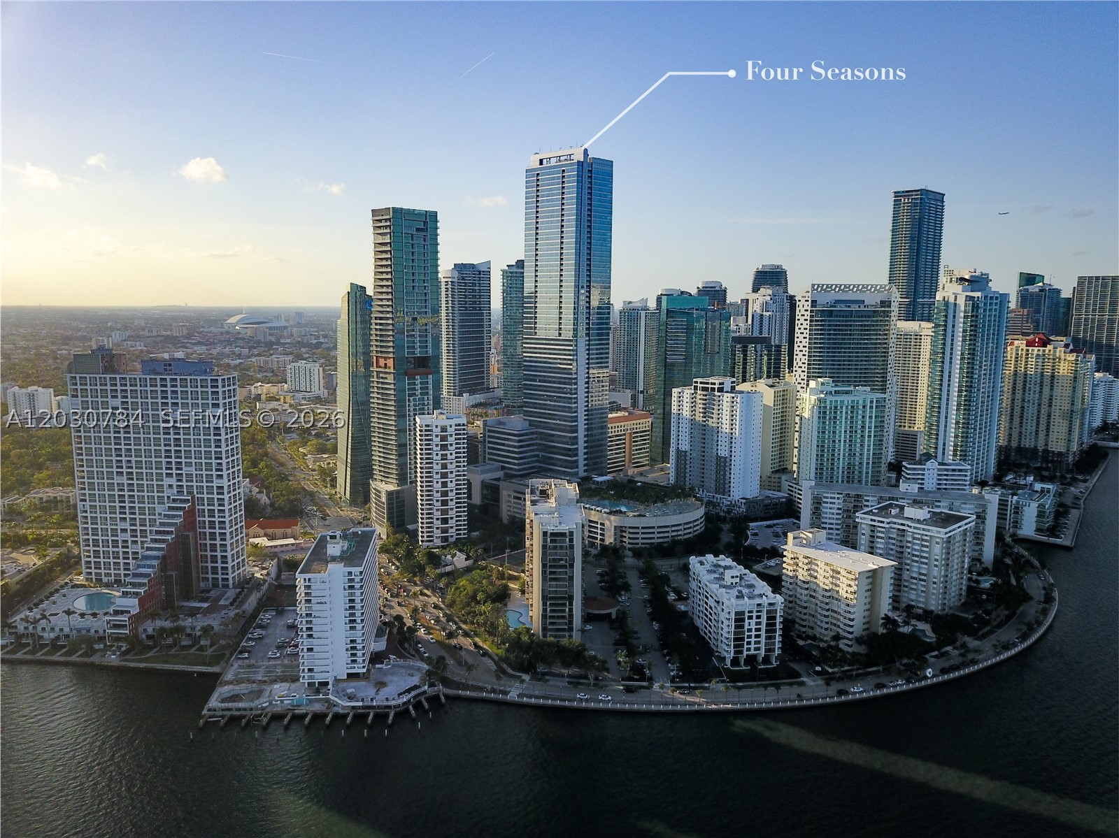 image Four Seasons Residences Miami70