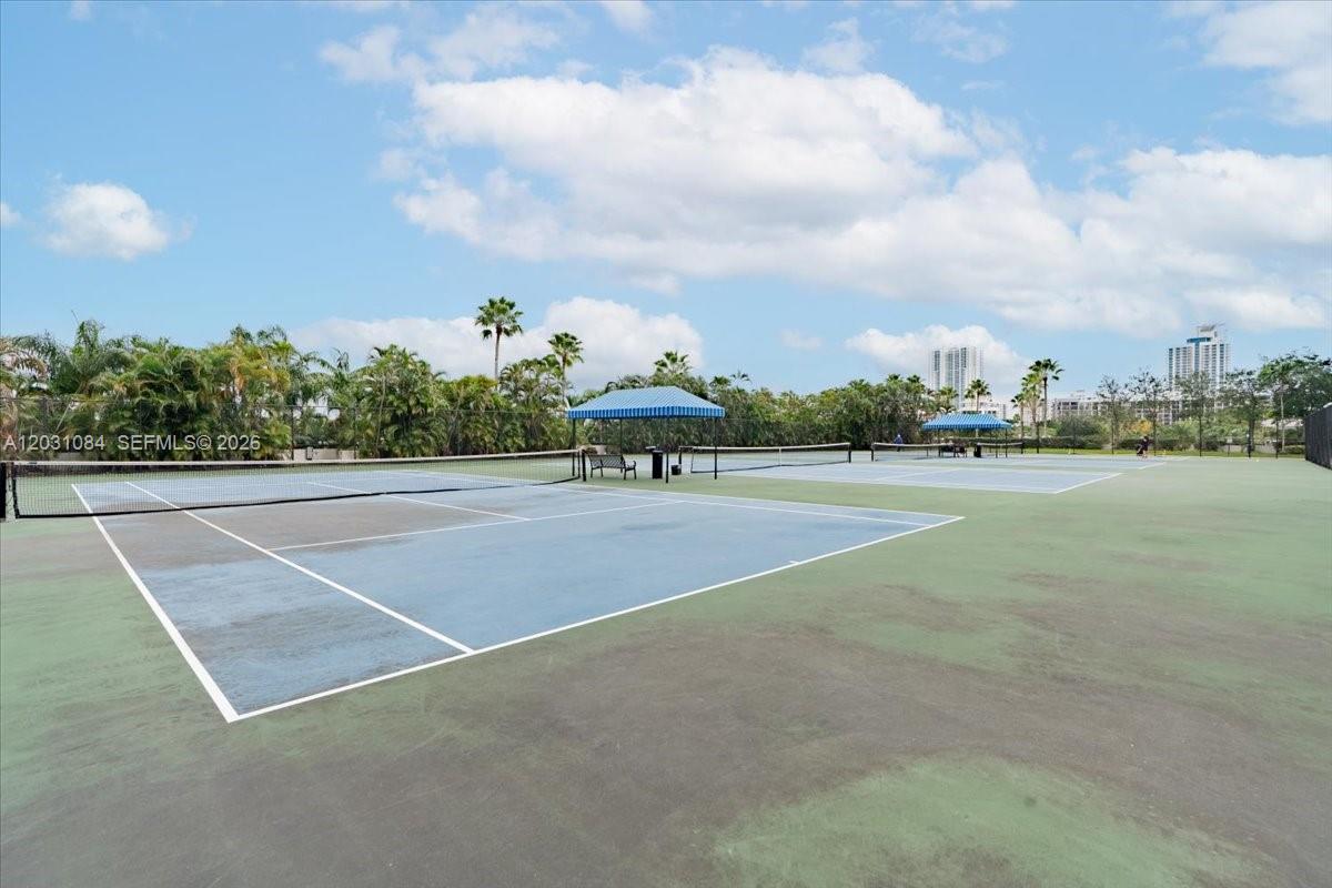 600 Three Iss Blvd #1413 Hallandale Beach, FL 33009