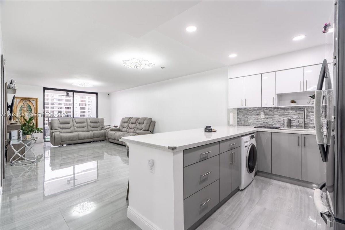 600 Three Iss Blvd #1413 Hallandale Beach, FL 33009