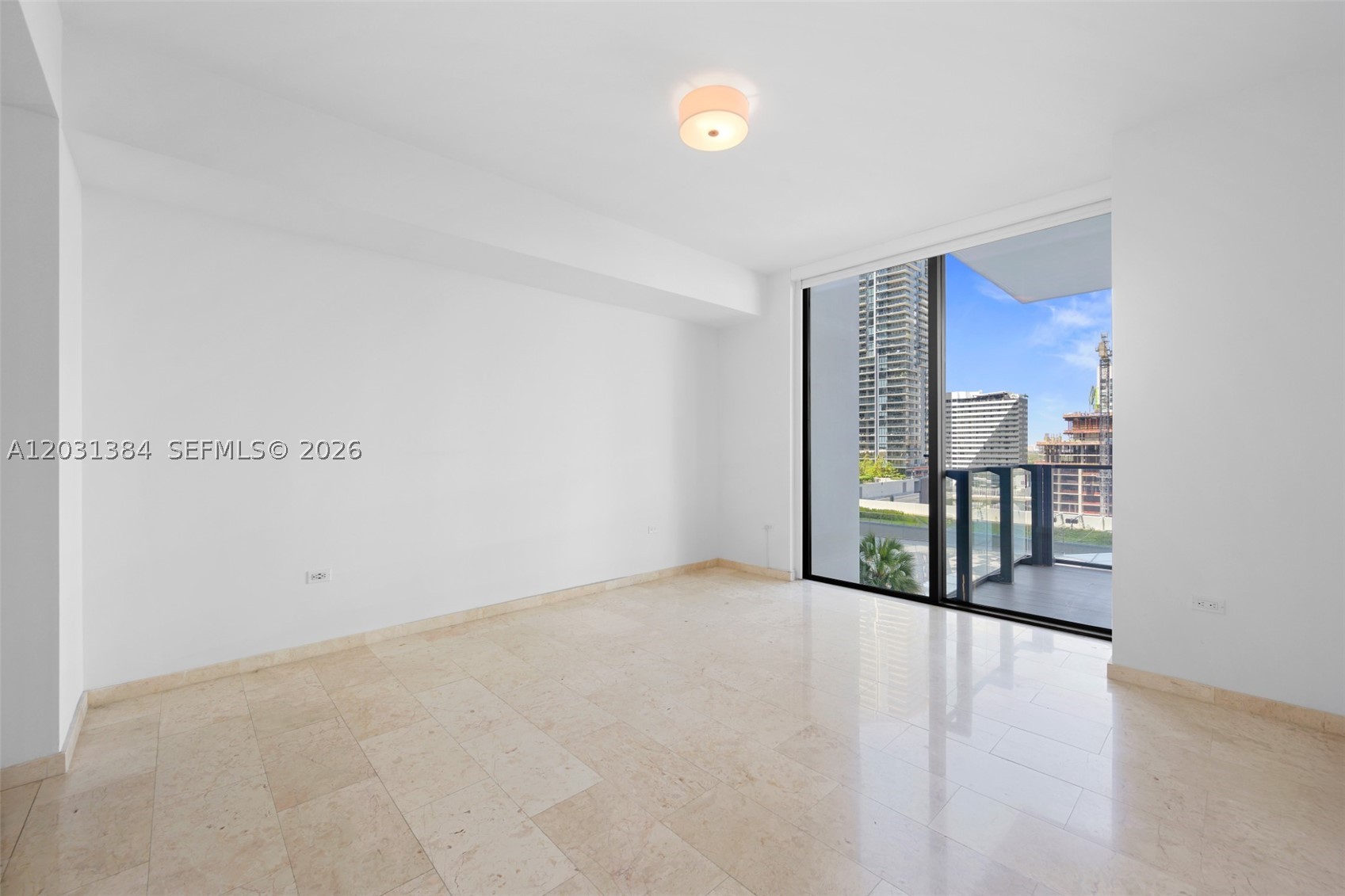 image Reach Brickell City Centre12
