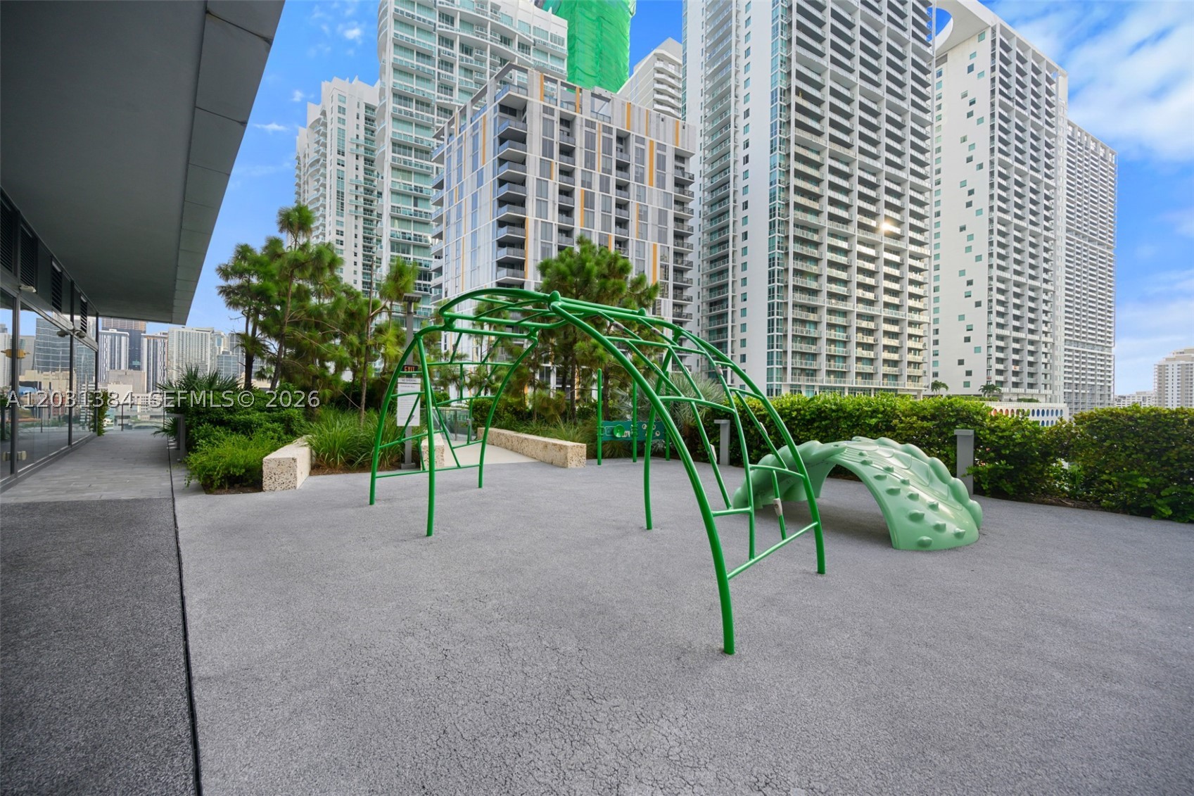image Reach Brickell City Centre25