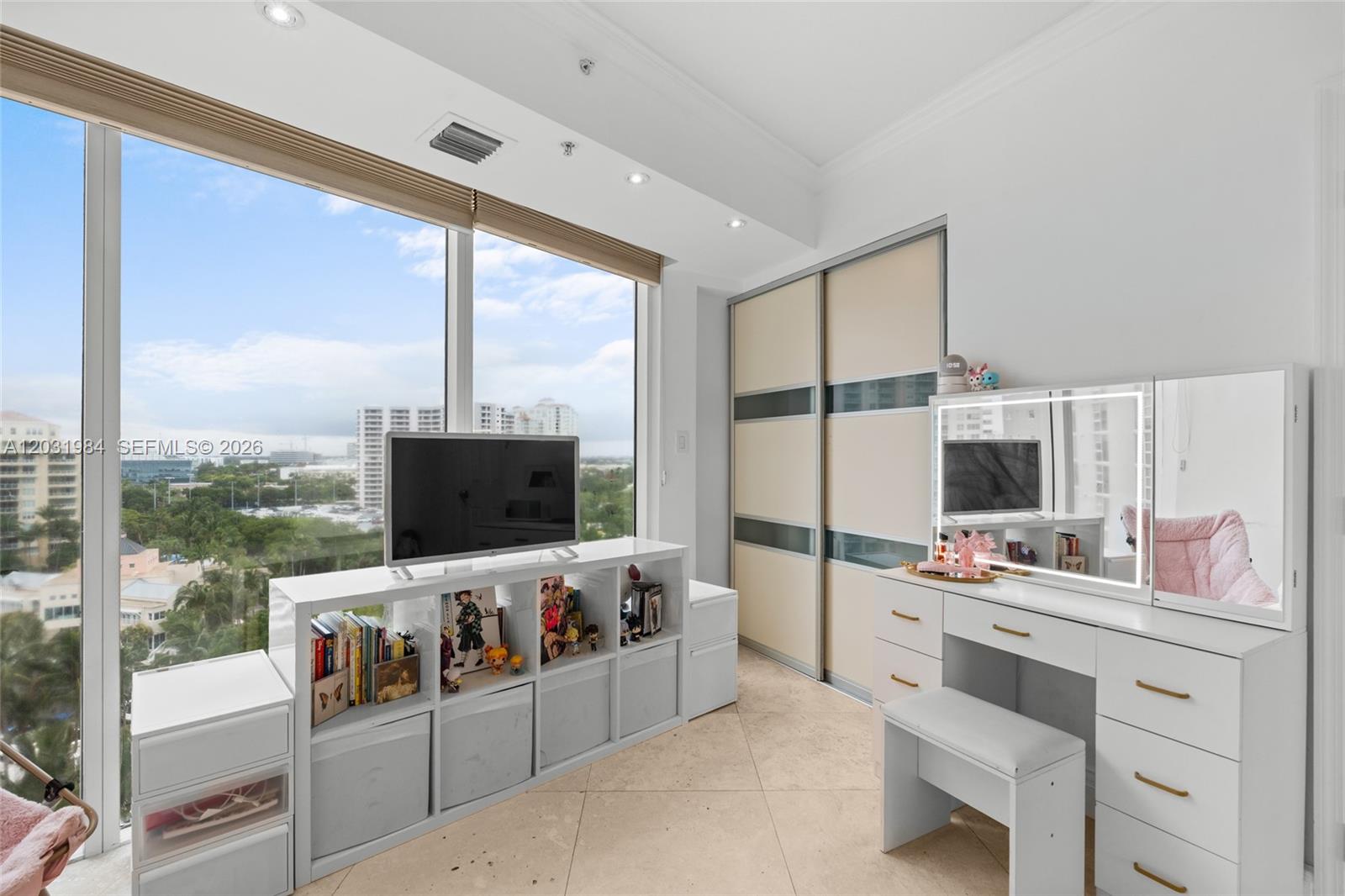 3370 Hidden Bay #1205 Aventura, FL 33180