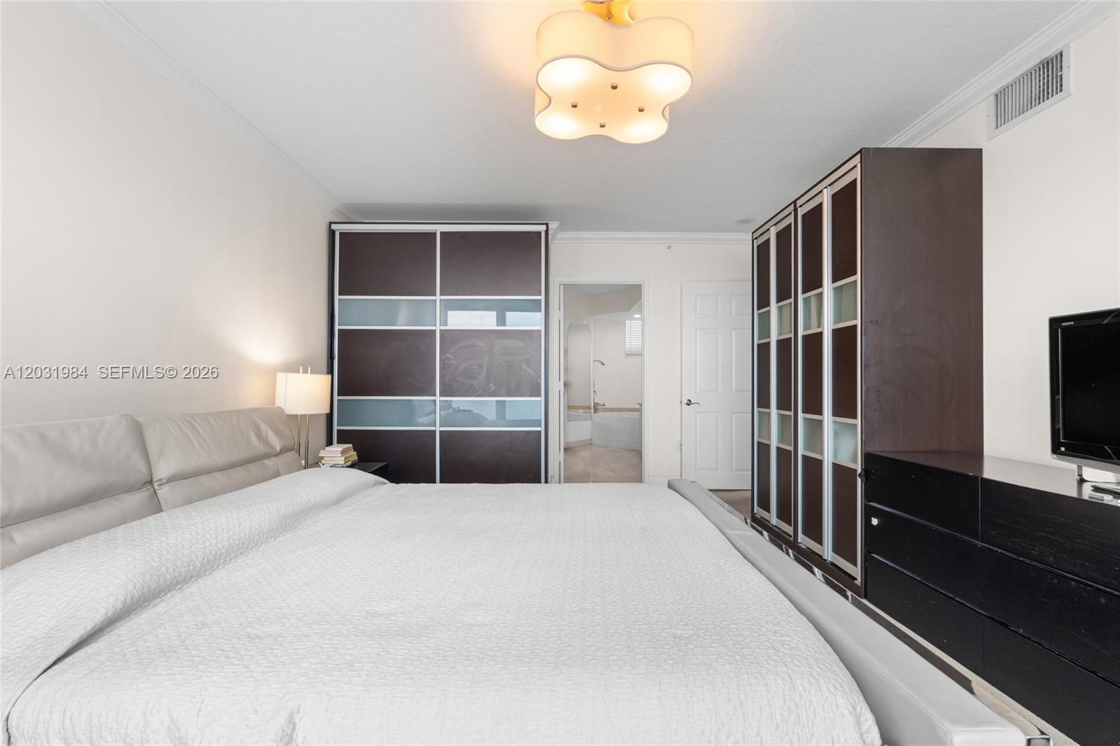3370 Hidden Bay #1205 Aventura, FL 33180