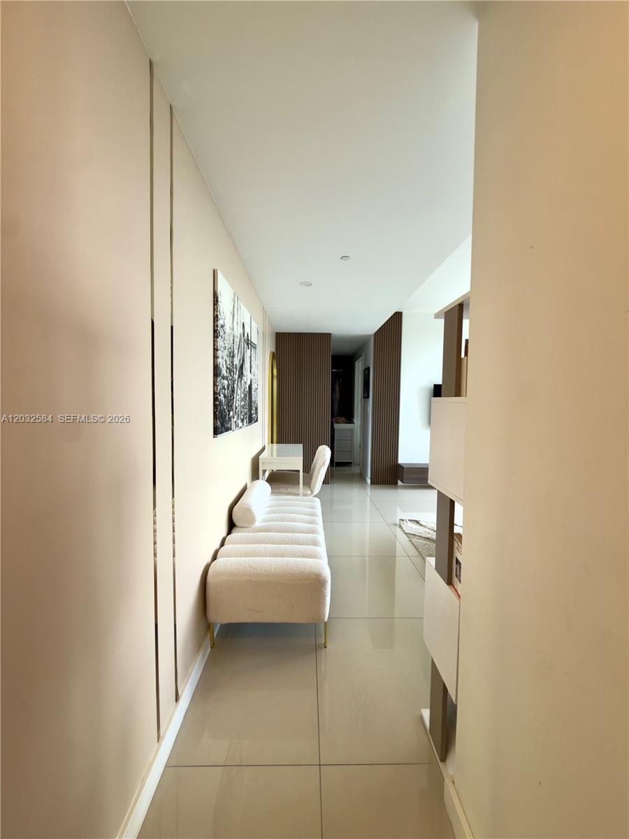 image Aria on the Bay5