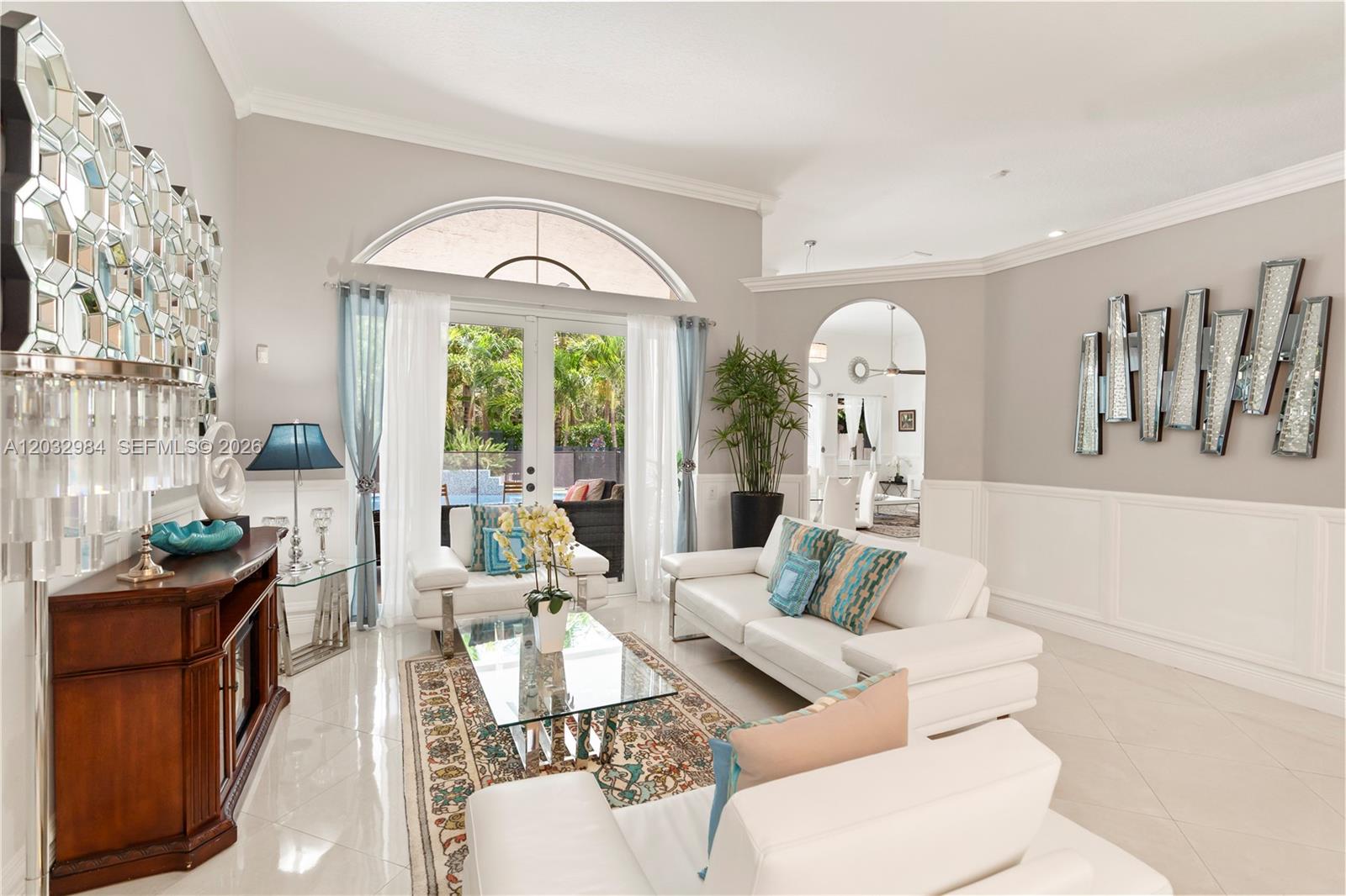 16601 SW 87th Palmetto Bay, FL 33157