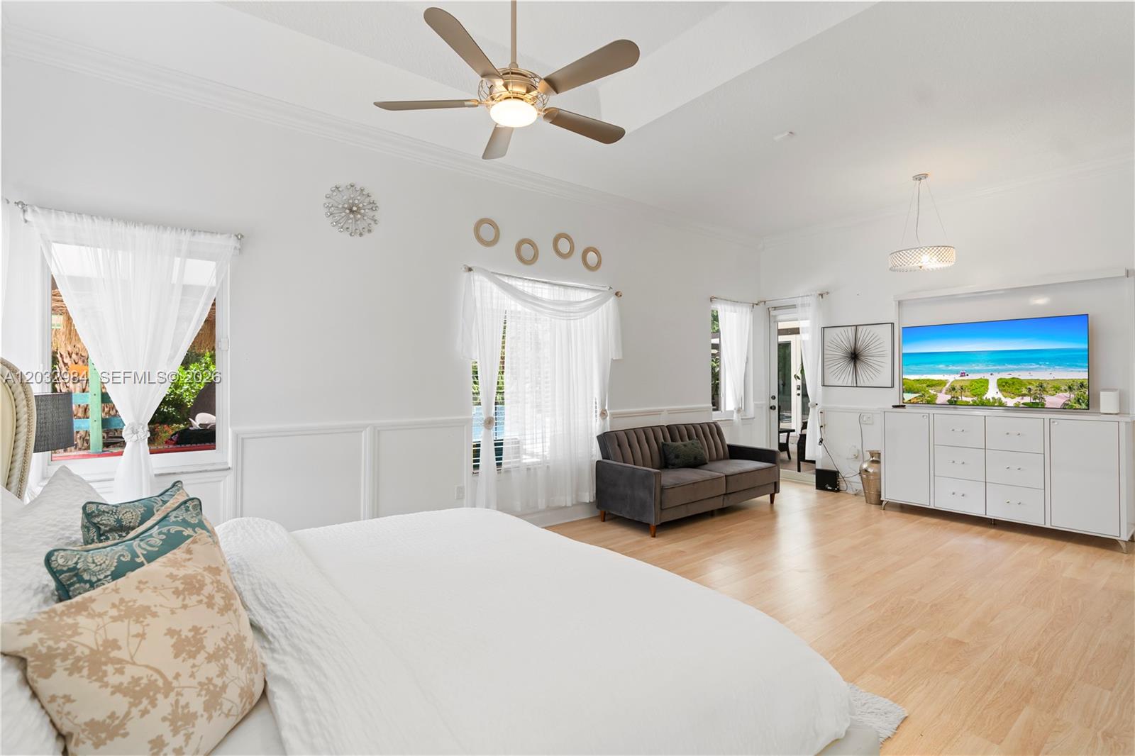 16601 SW 87th Palmetto Bay, FL 33157