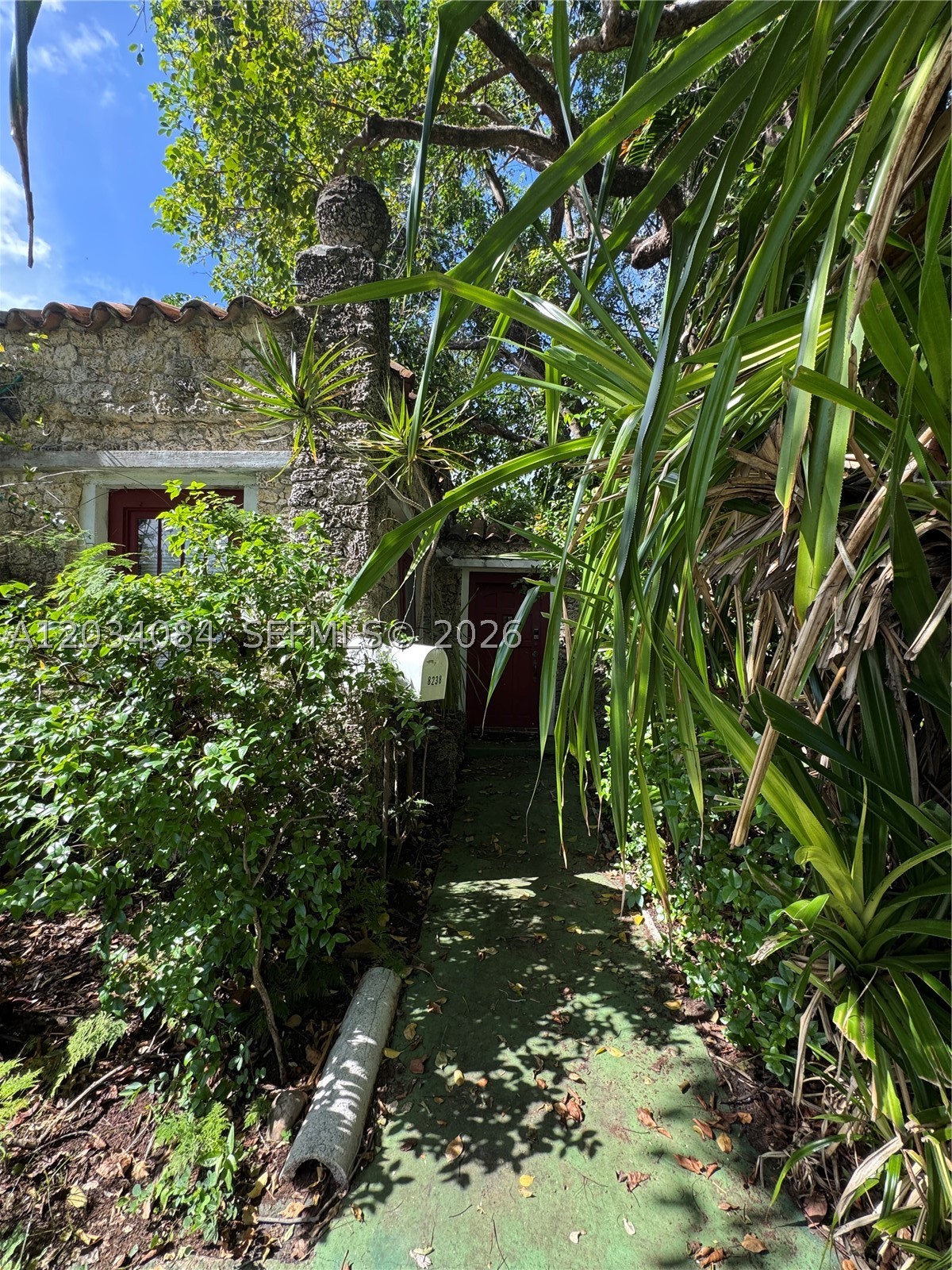 8238 NE 9th Ave Miami, FL 33138
