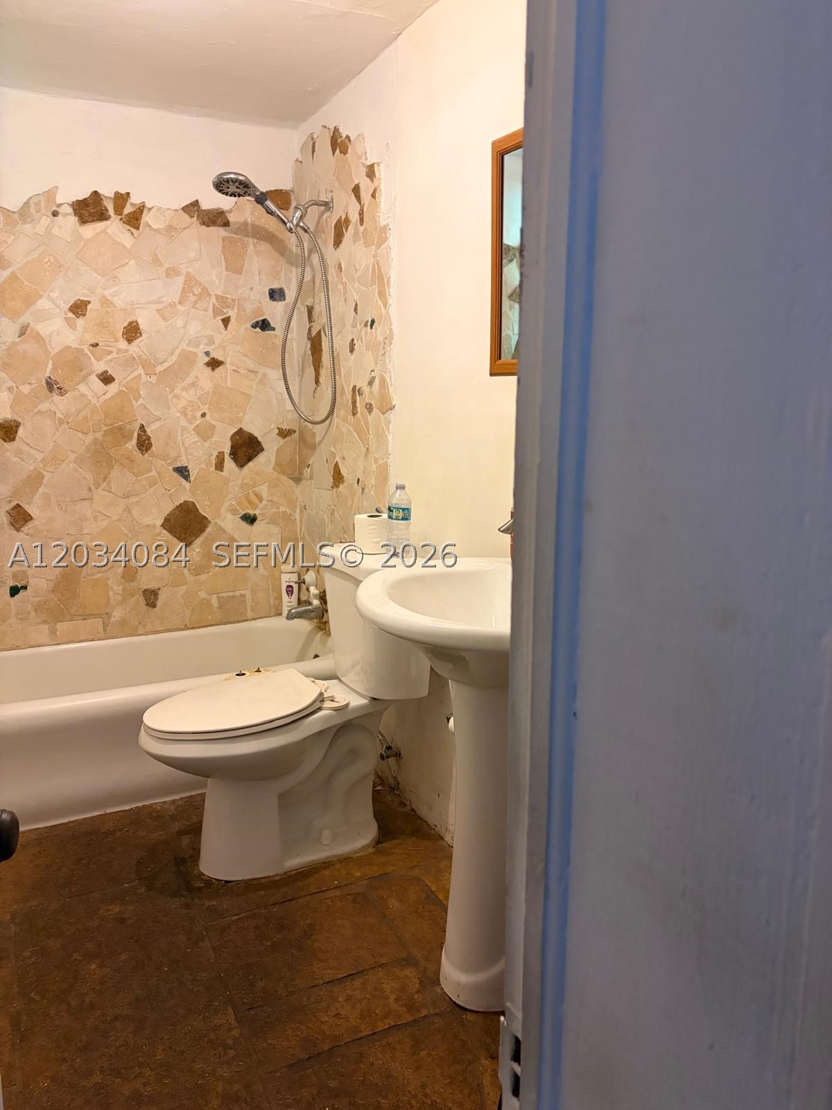 8238 NE 9th Ave Miami, FL 33138