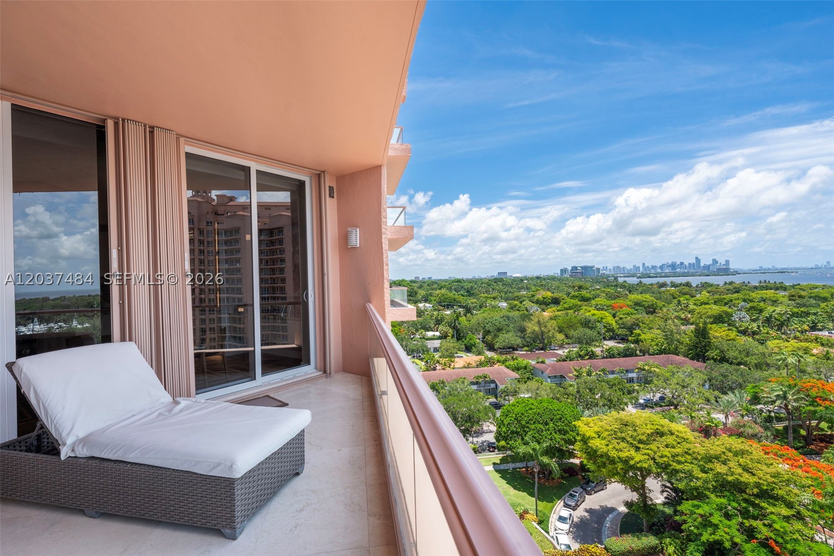 image Gables Club Tower II24