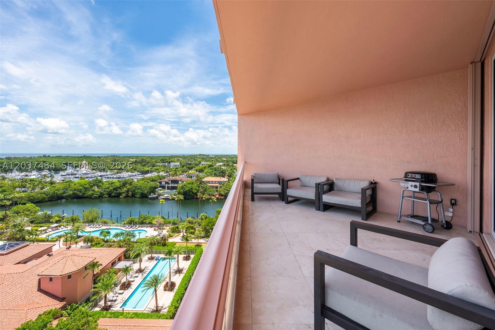 image Gables Club Tower II25