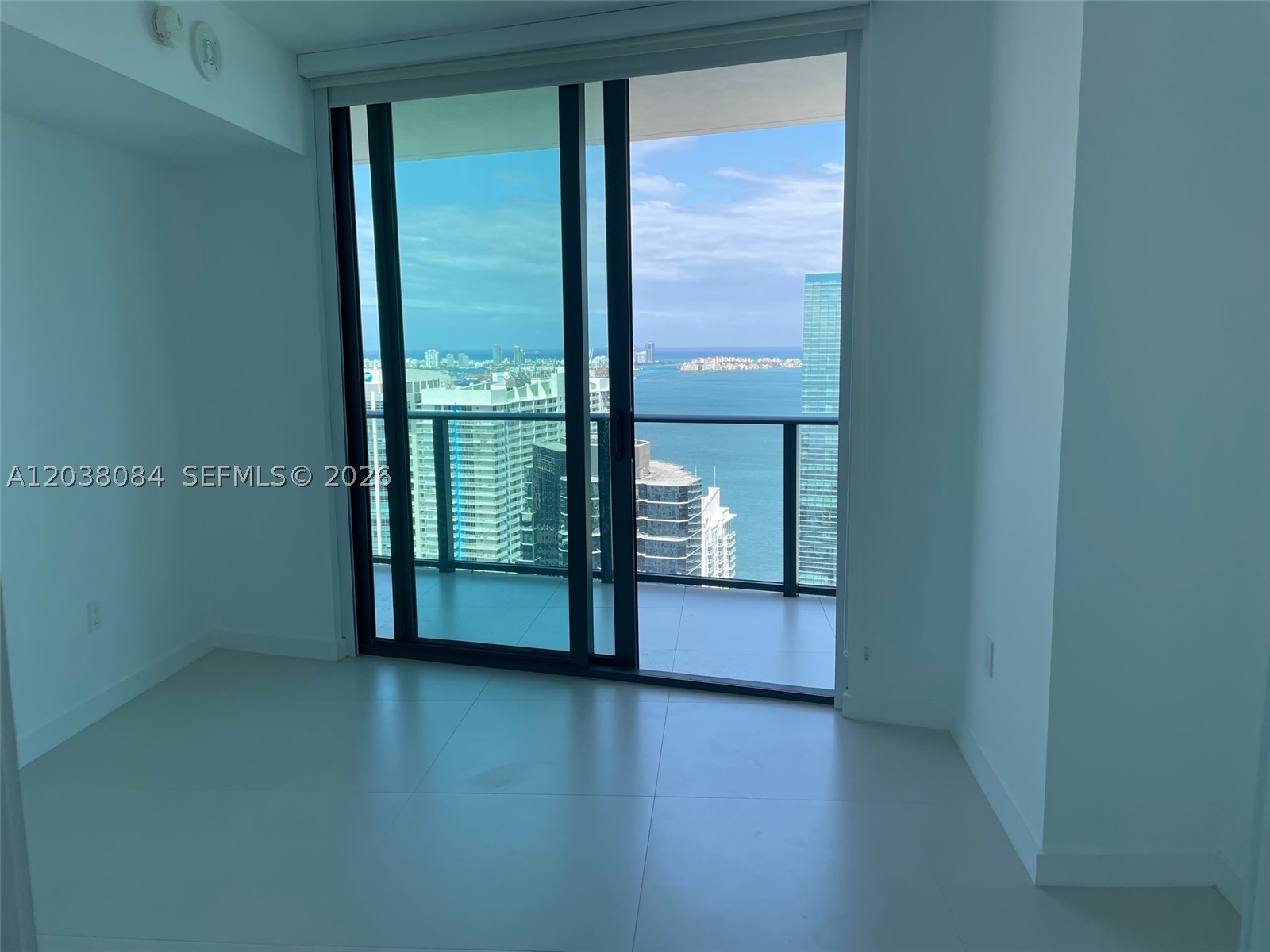 image Dua Miami (SLS Brickell)11