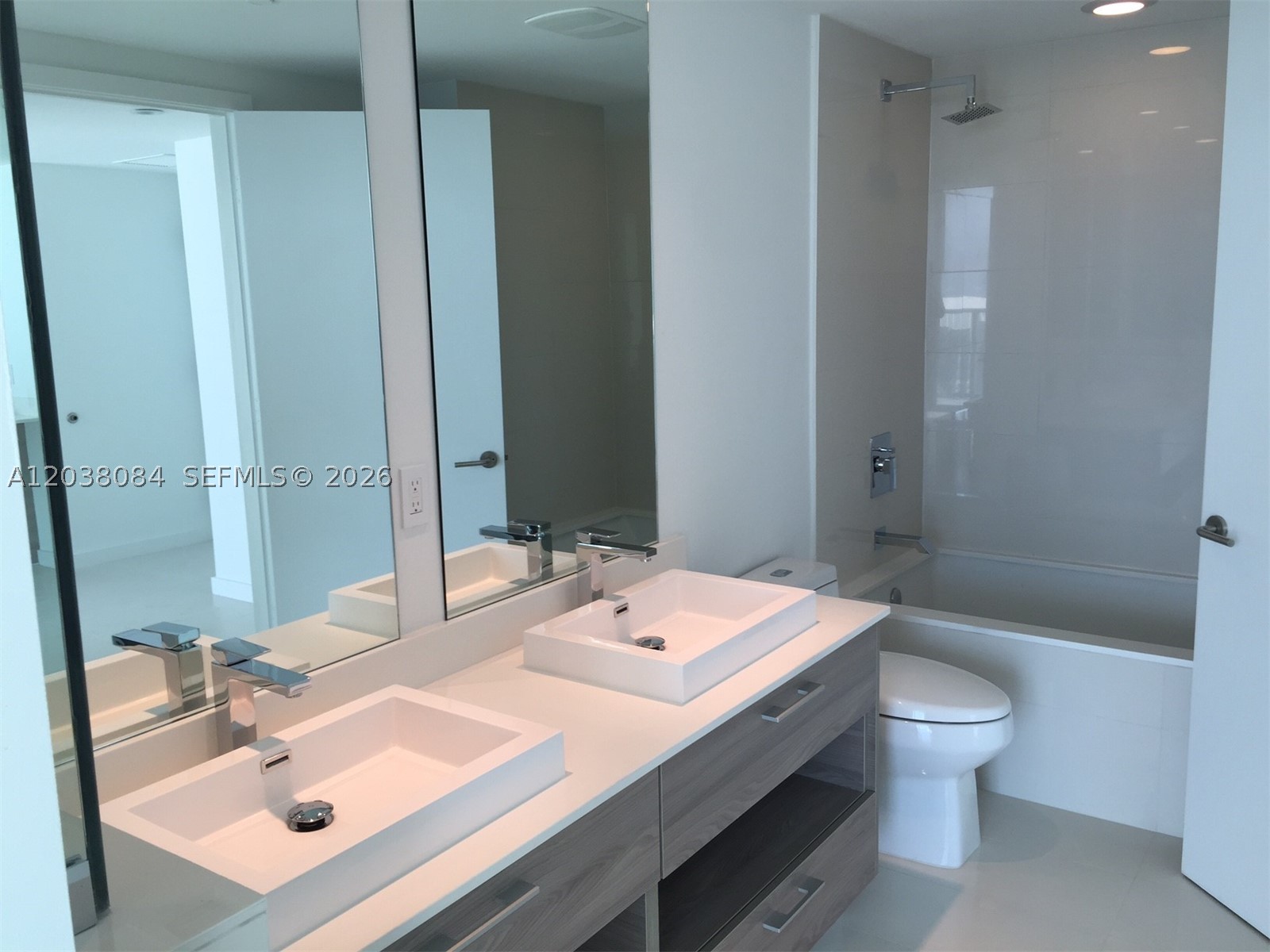 image Dua Miami (SLS Brickell)8