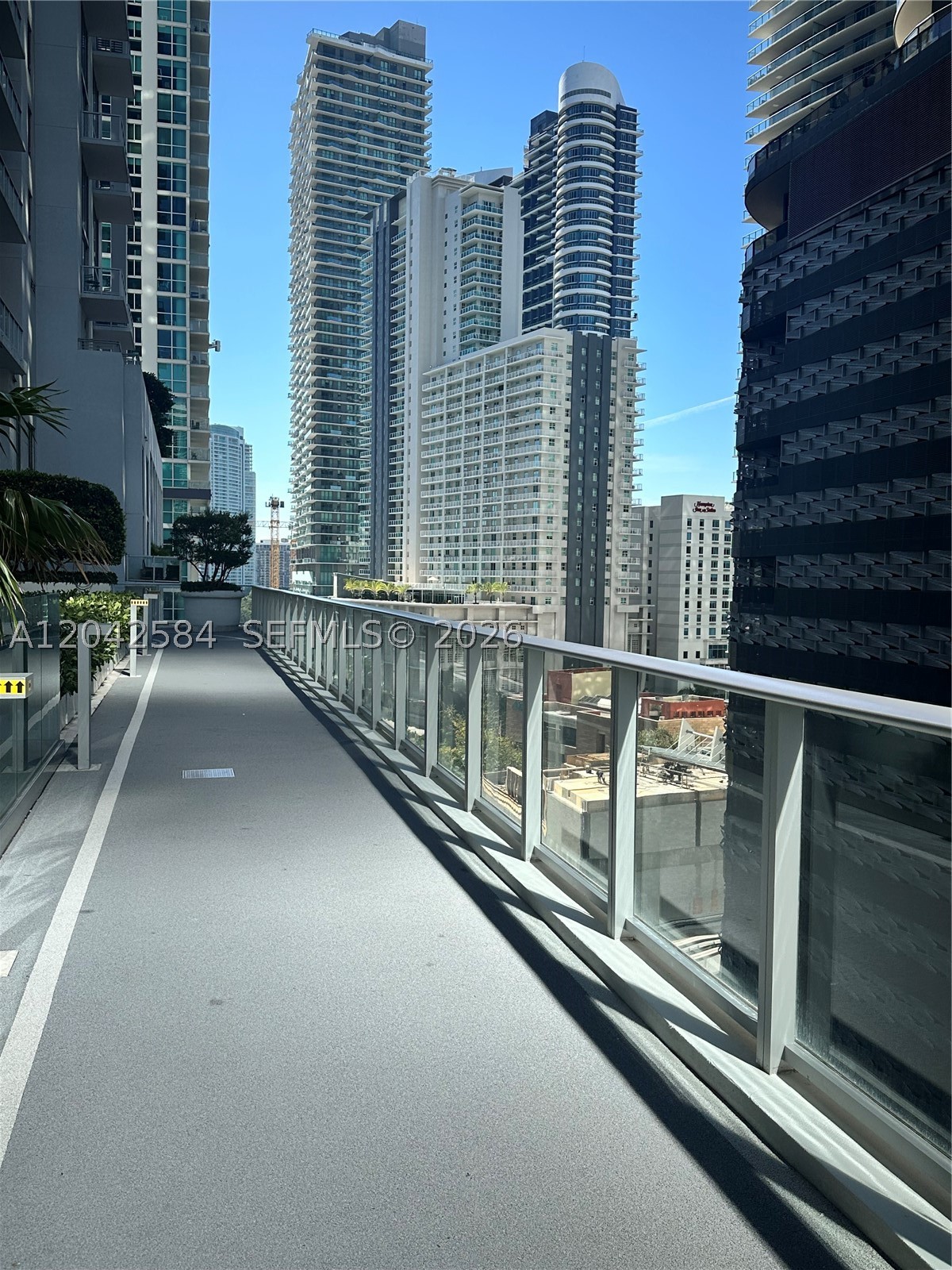 image 1010 Brickell11