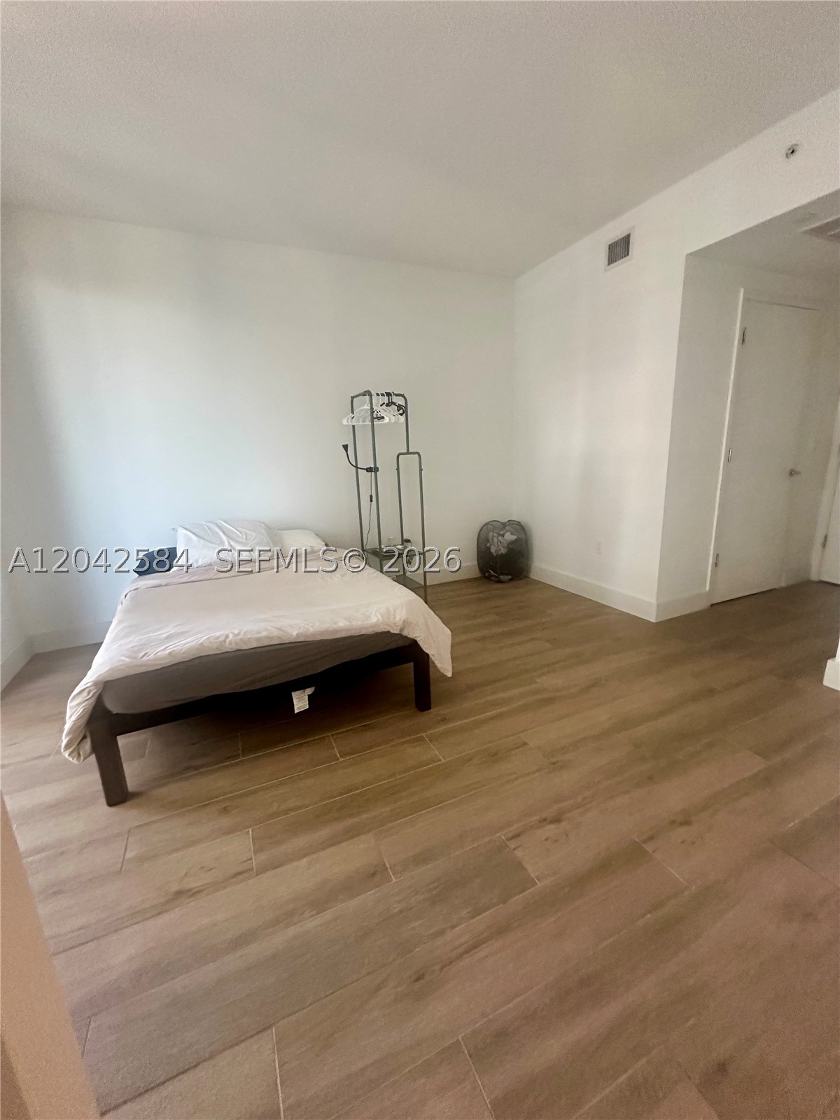 image 1010 Brickell23