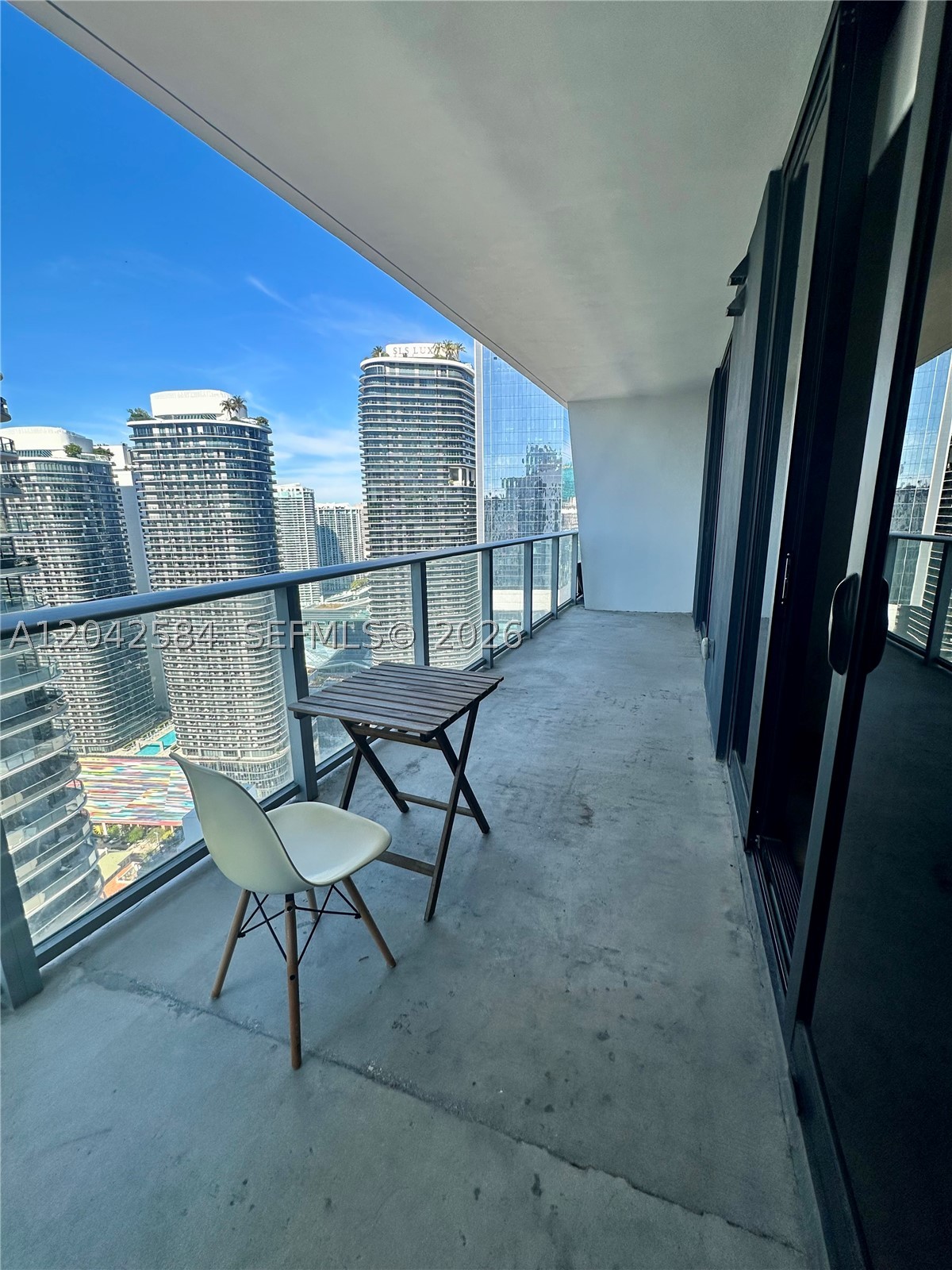 image 1010 Brickell25