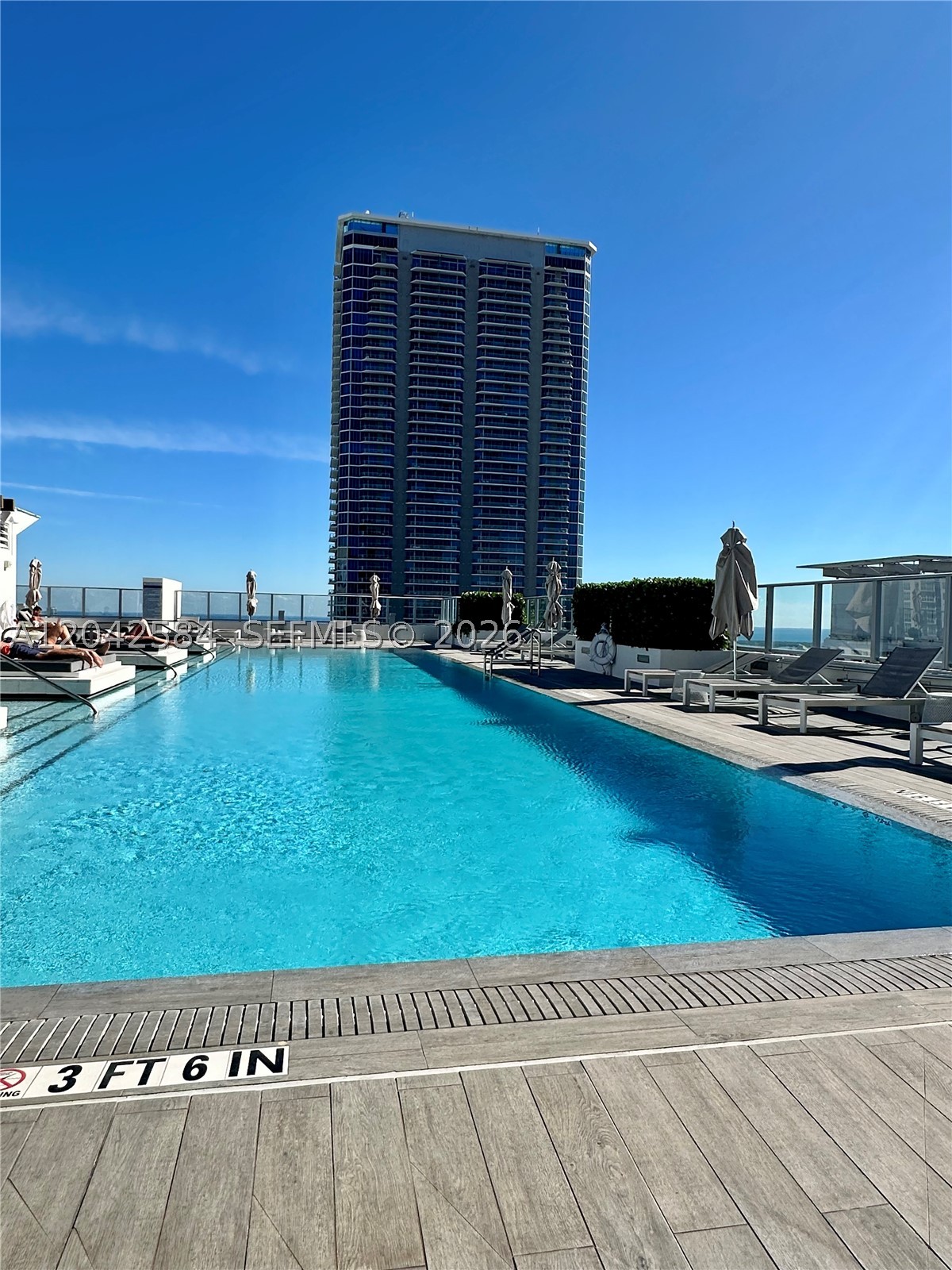 image 1010 Brickell33