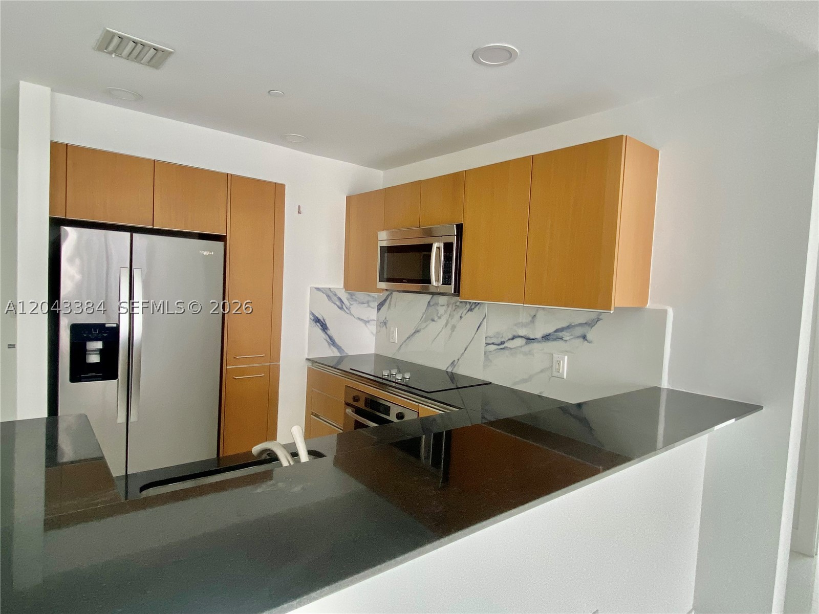 image 1060 Brickell - 10601