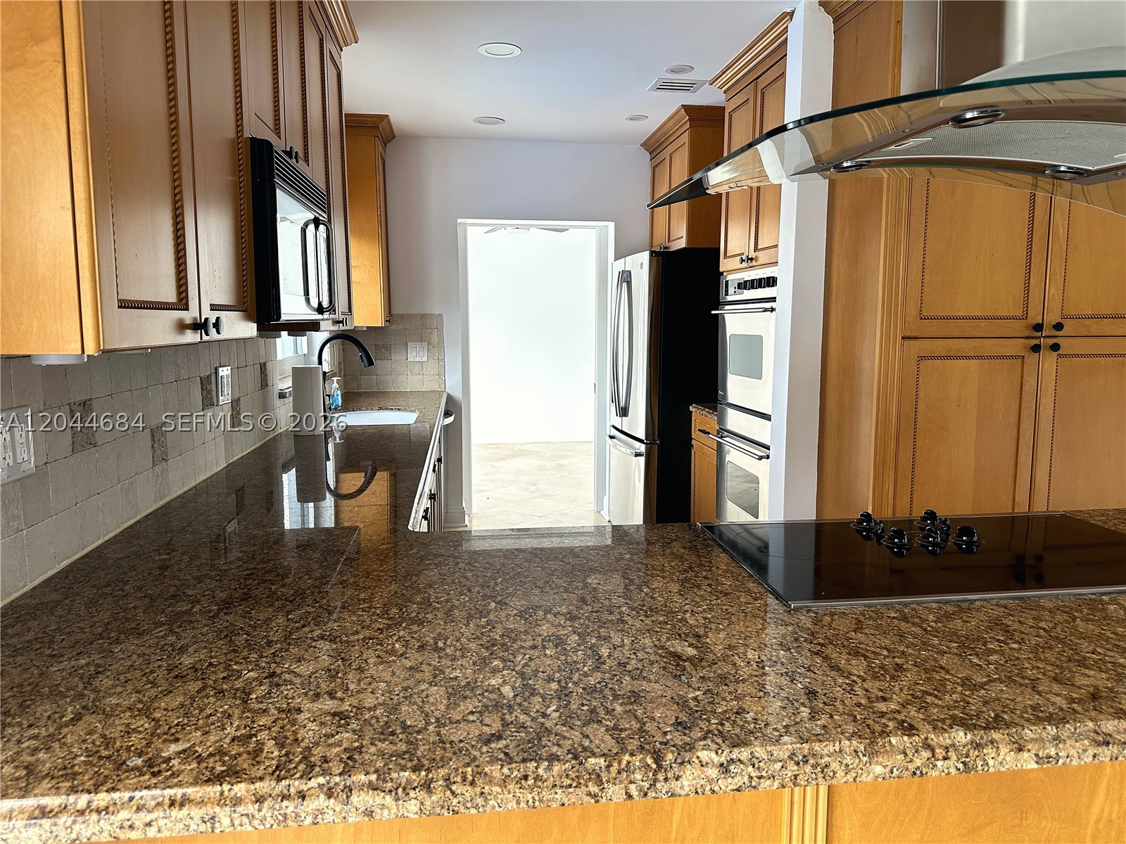 2445 SE 8th St Pompano Beach, FL 33062