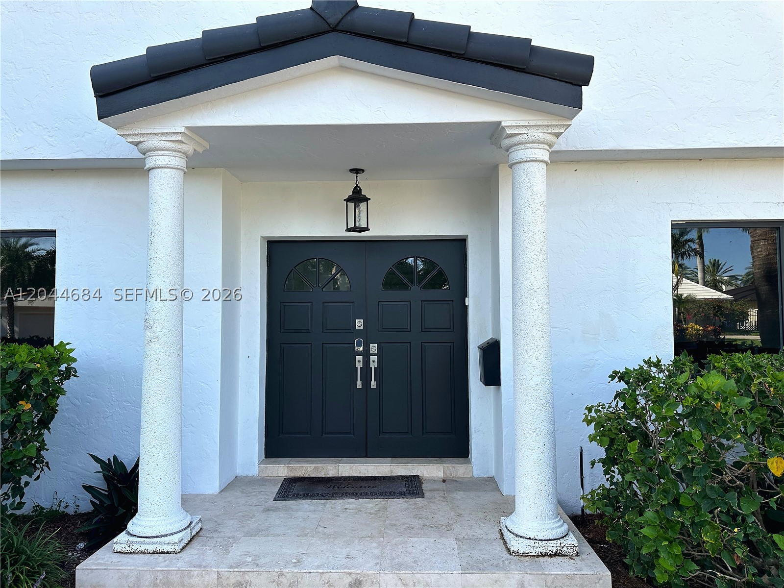 2445 SE 8th St Pompano Beach, FL 33062