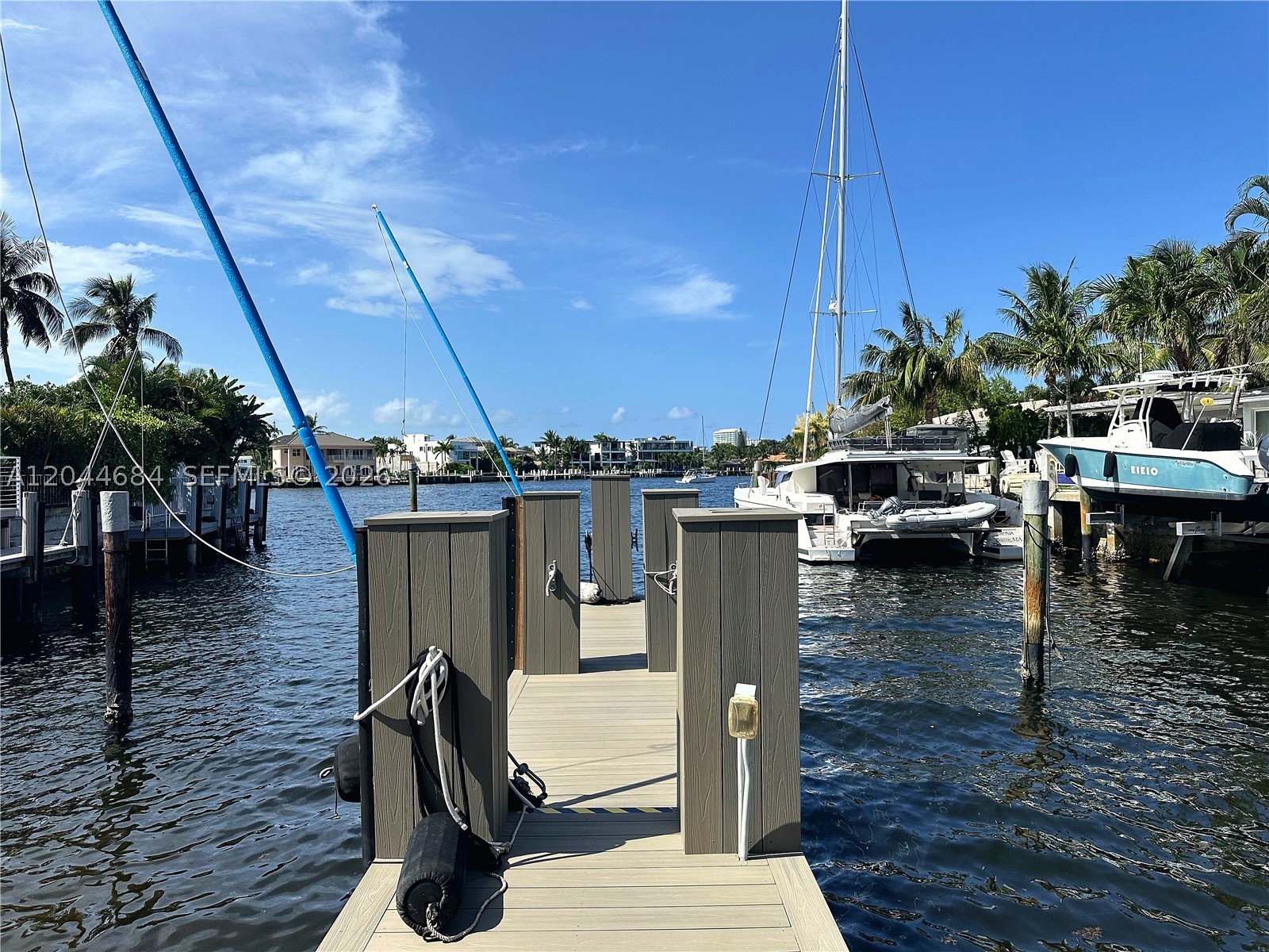2445 SE 8th St Pompano Beach, FL 33062