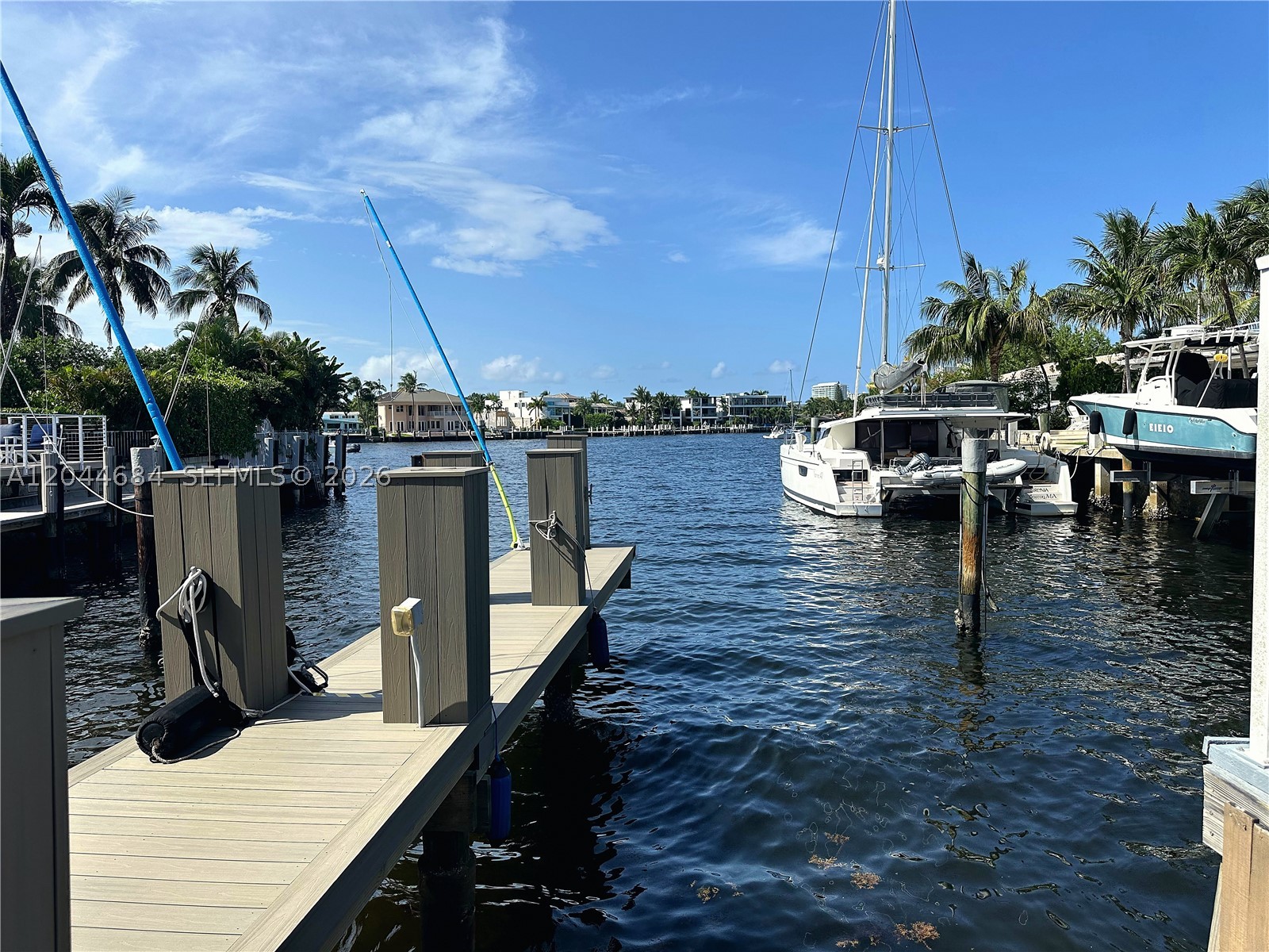2445 SE 8th St Pompano Beach, FL 33062
