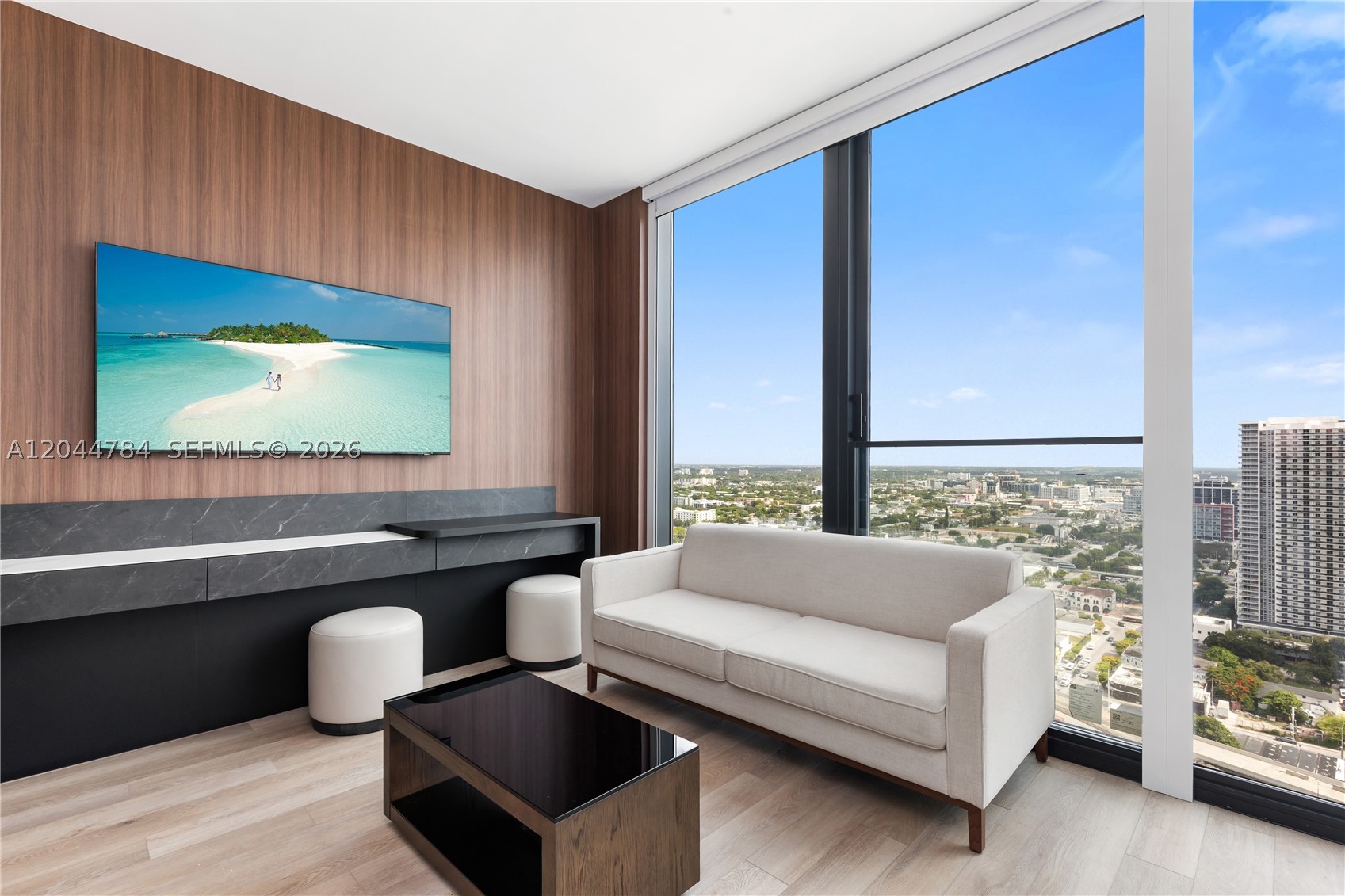 image E11EVEN Hotel & Residences1