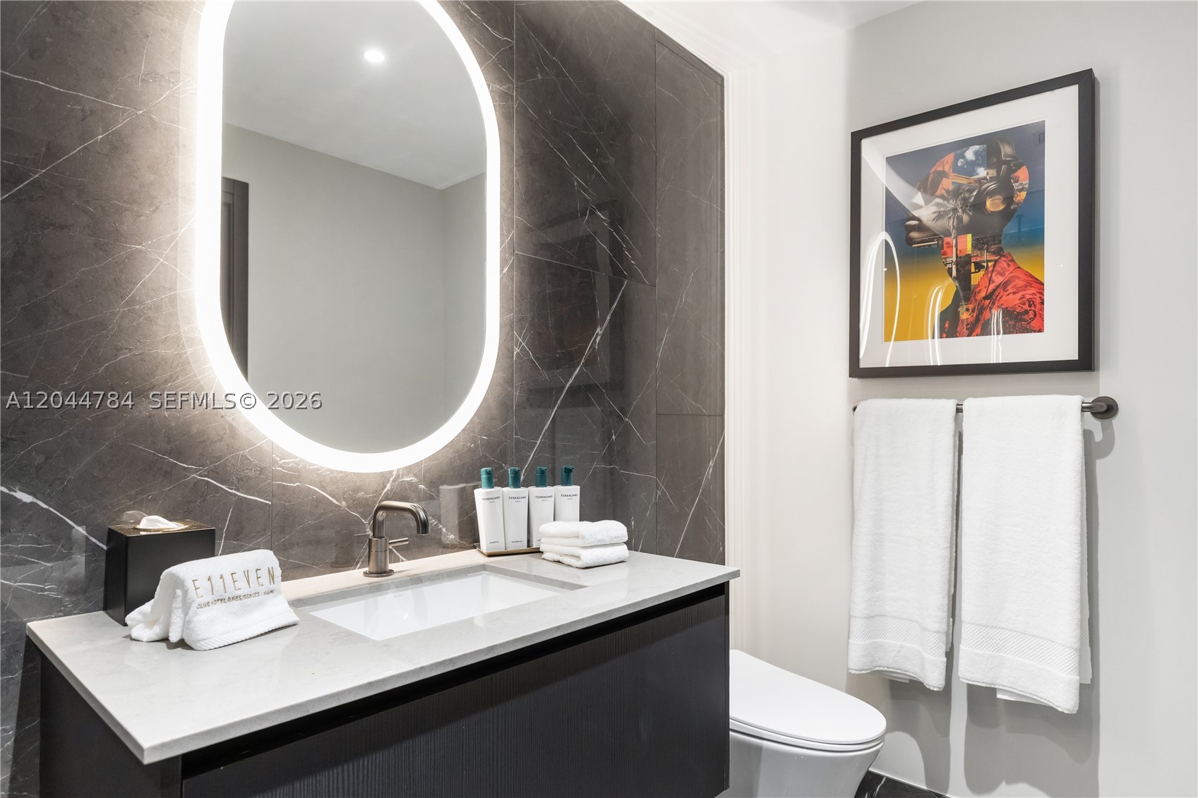 image E11EVEN Hotel & Residences19