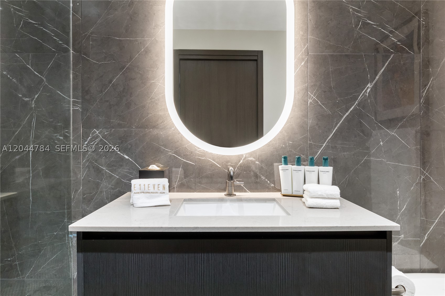 image E11EVEN Hotel & Residences20