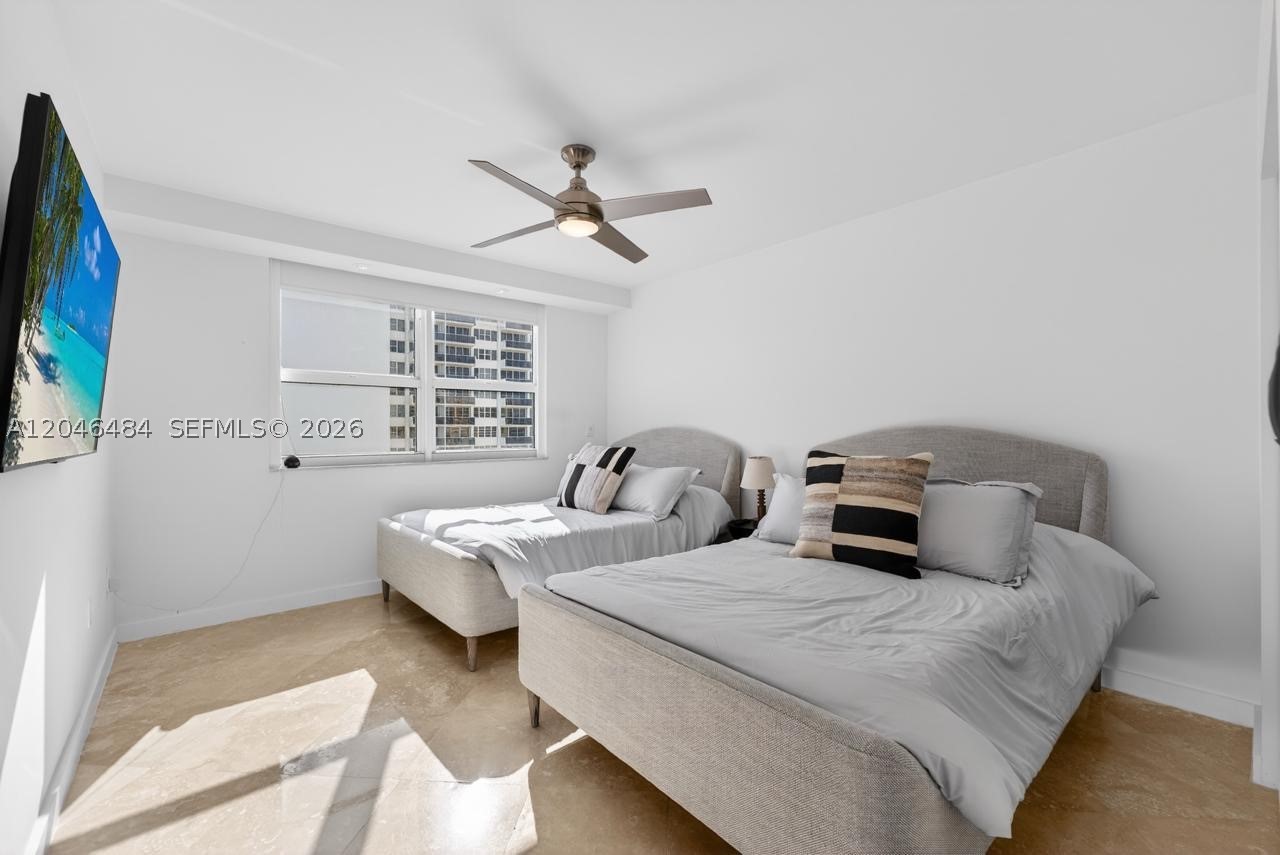 image 2080 Ocean Drive24
