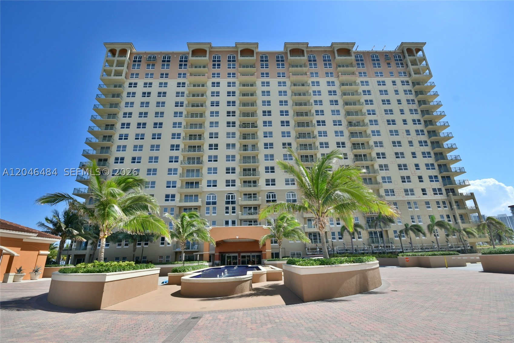 image 2080 Ocean Drive32
