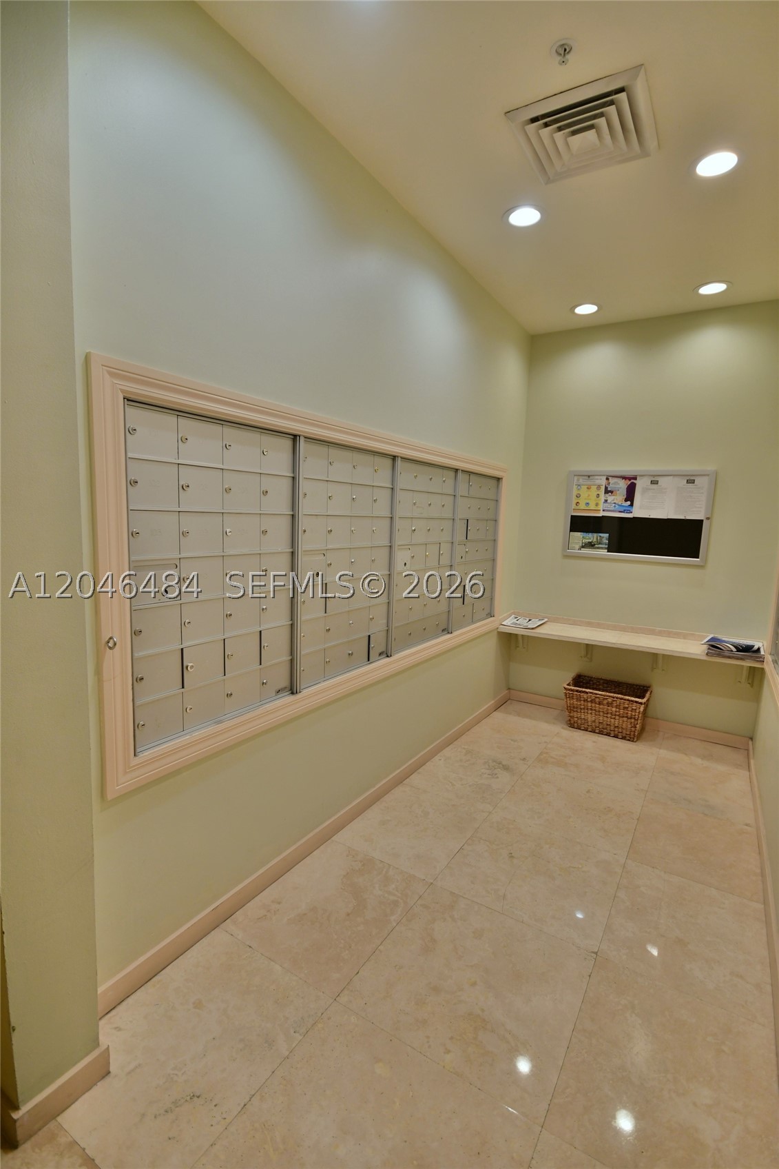 image 2080 Ocean Drive52
