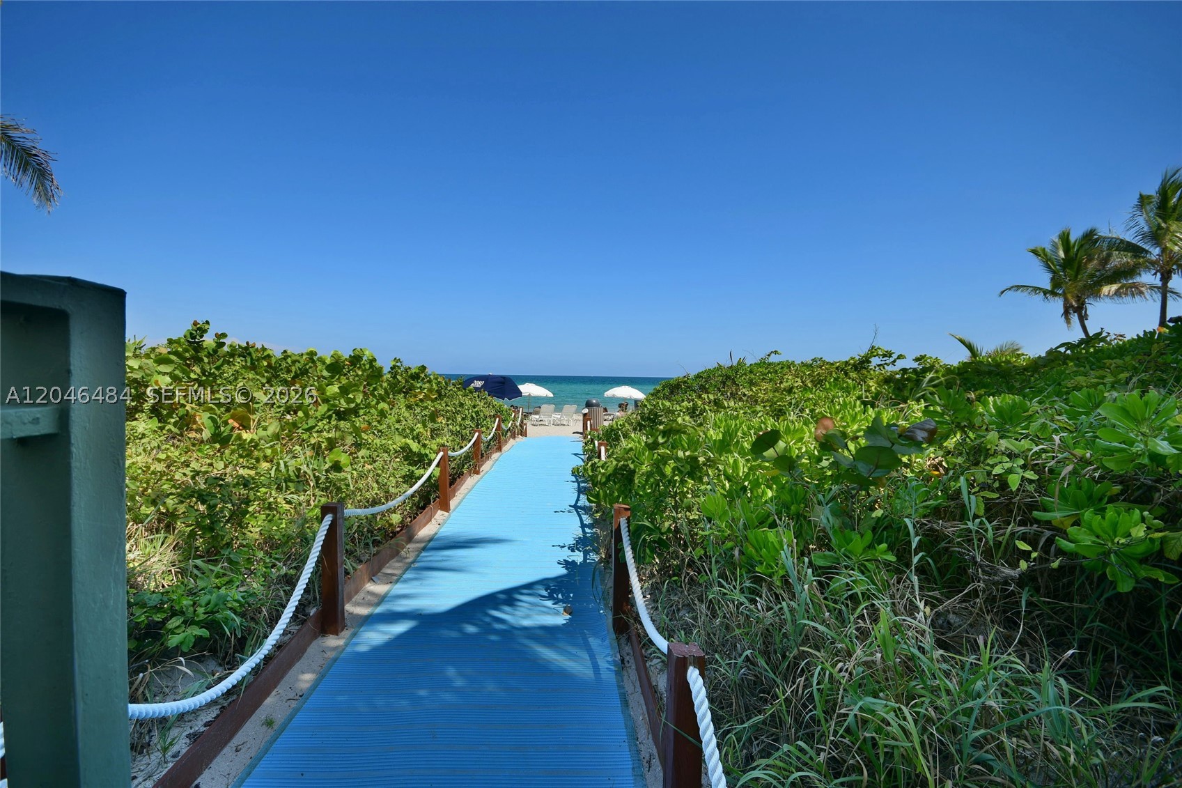 image 2080 Ocean Drive62