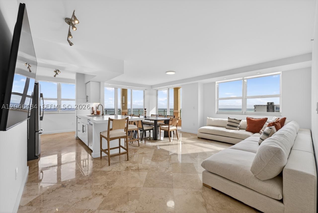 image 2080 Ocean Drive7