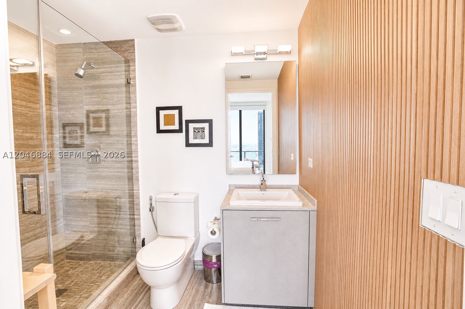 image 1010 Brickell18