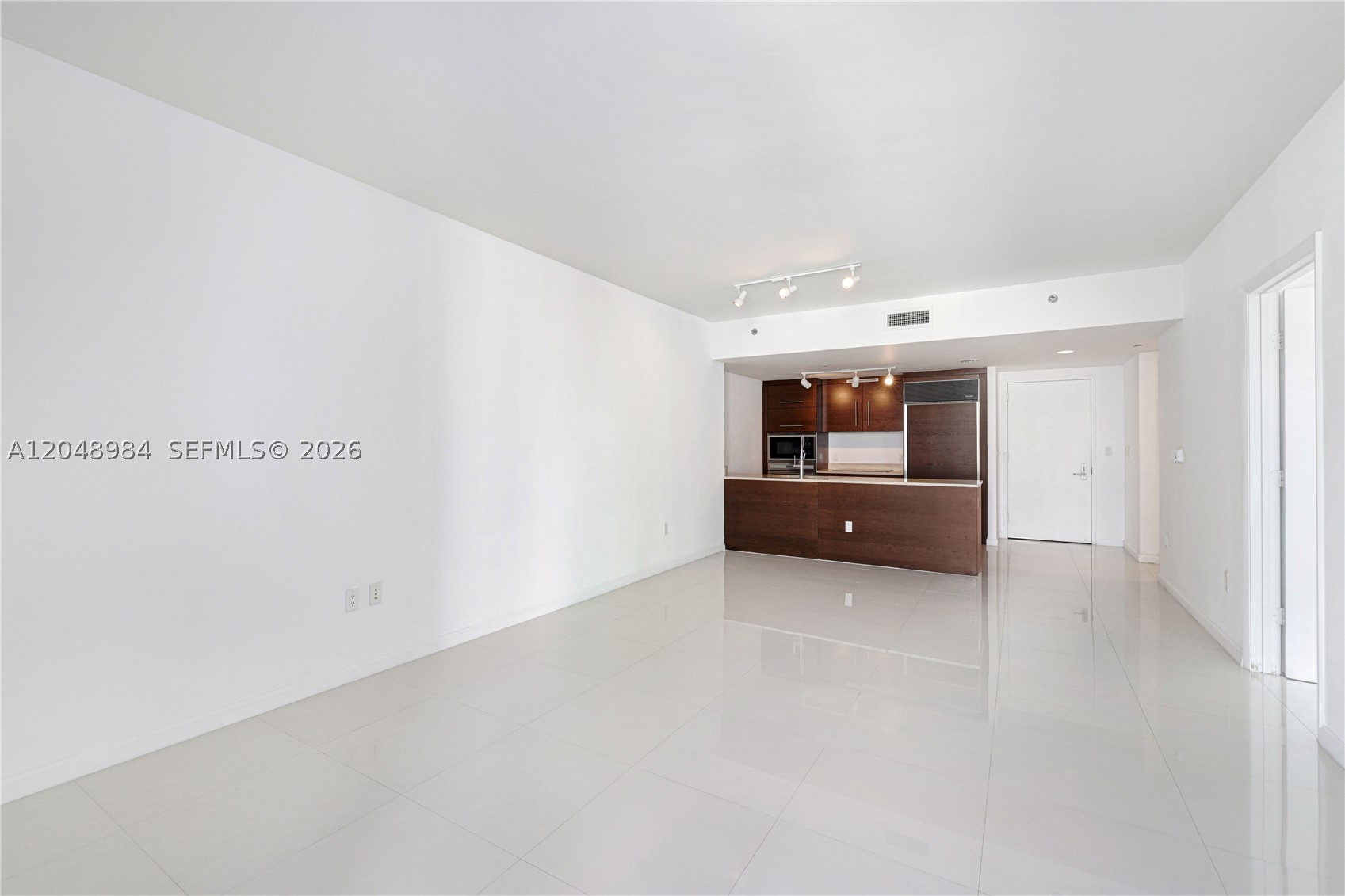 image Icon Brickell I16