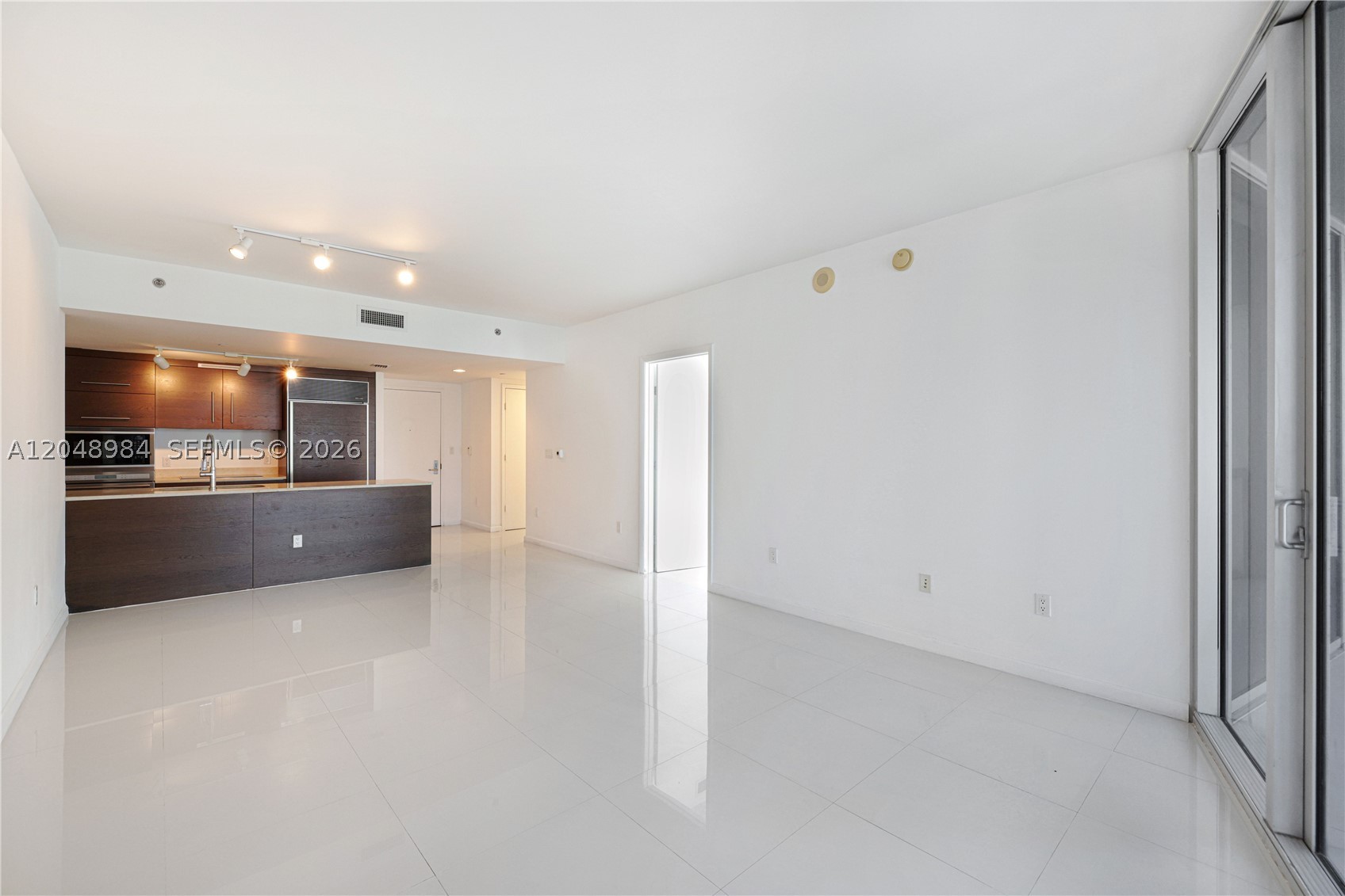 image Icon Brickell I17