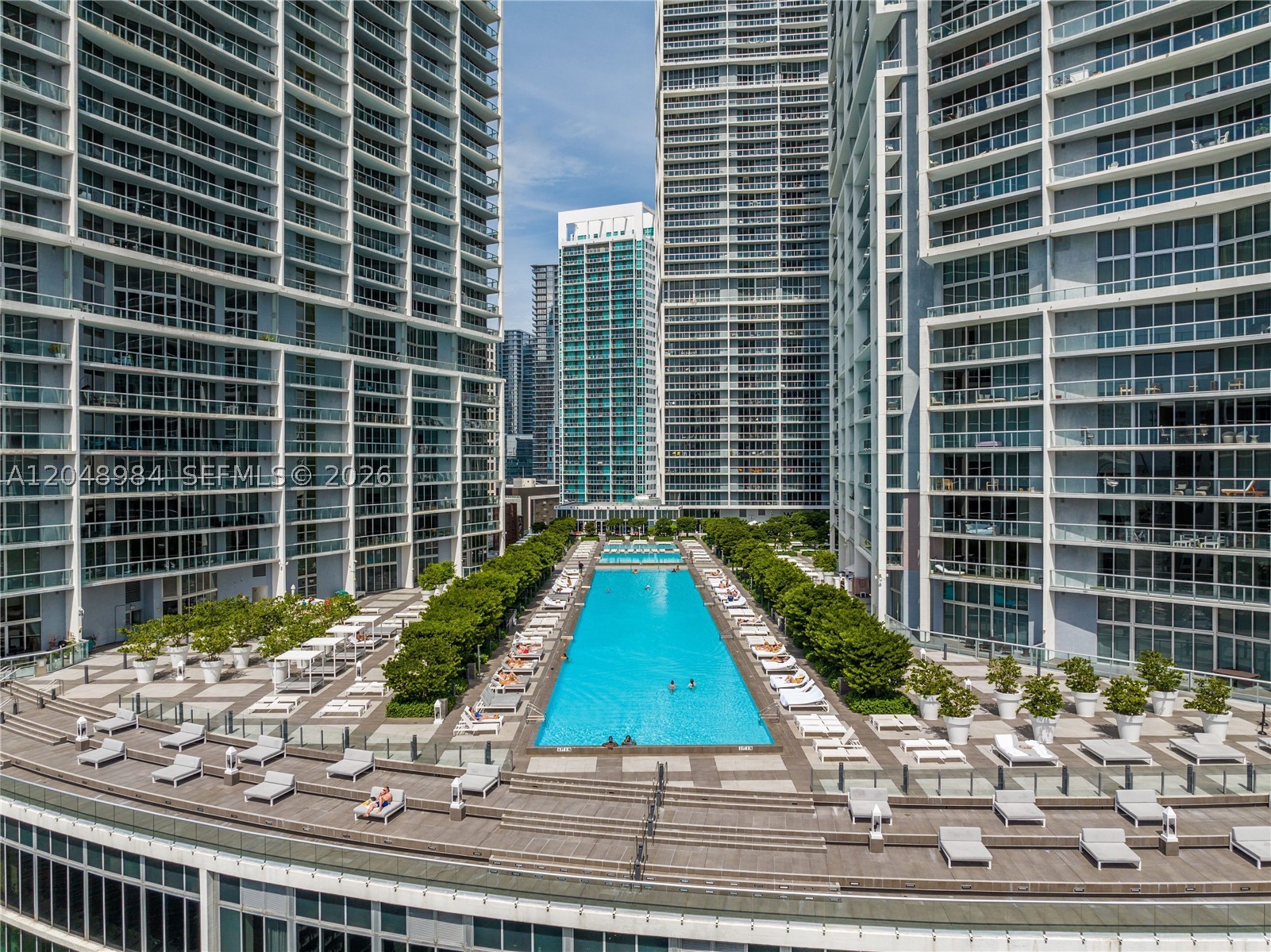 image Icon Brickell I23